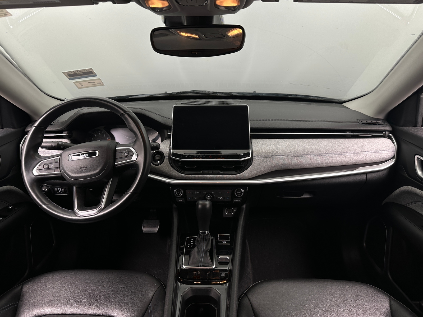 Thumbnail: 2022 Jeep Compass - 3