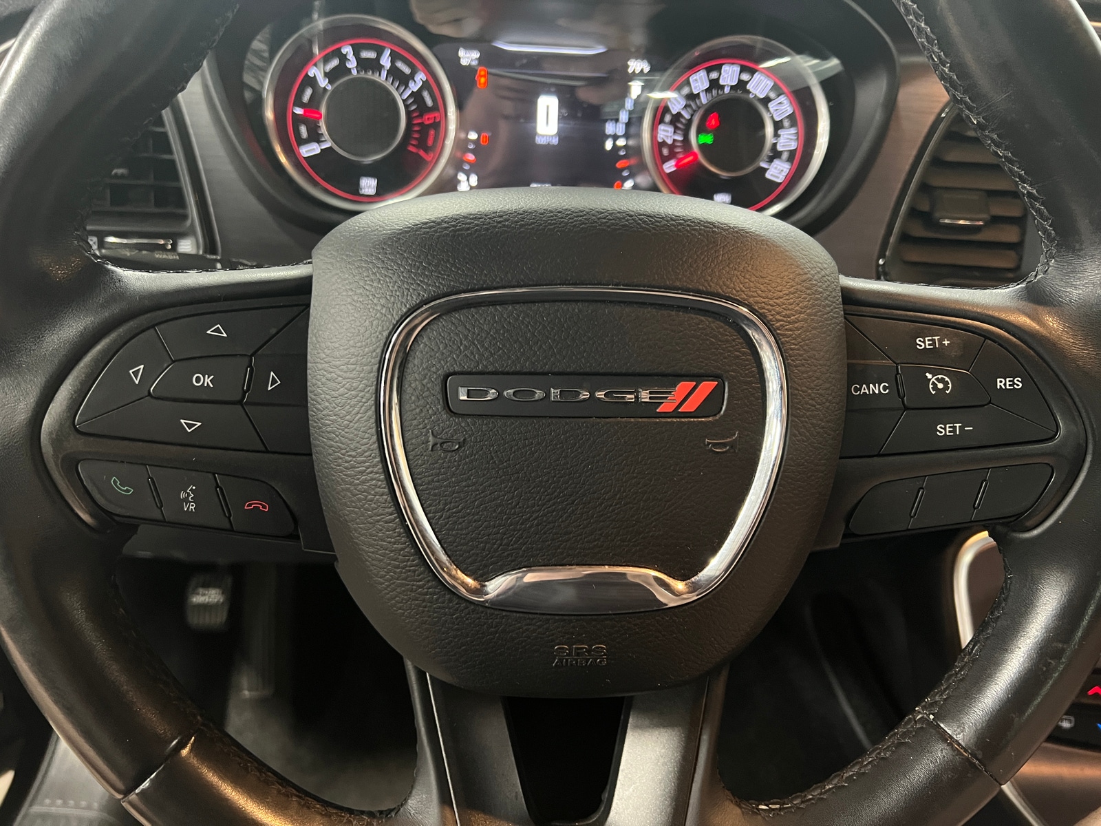 Thumbnail: 2015 Dodge Challenger - 4