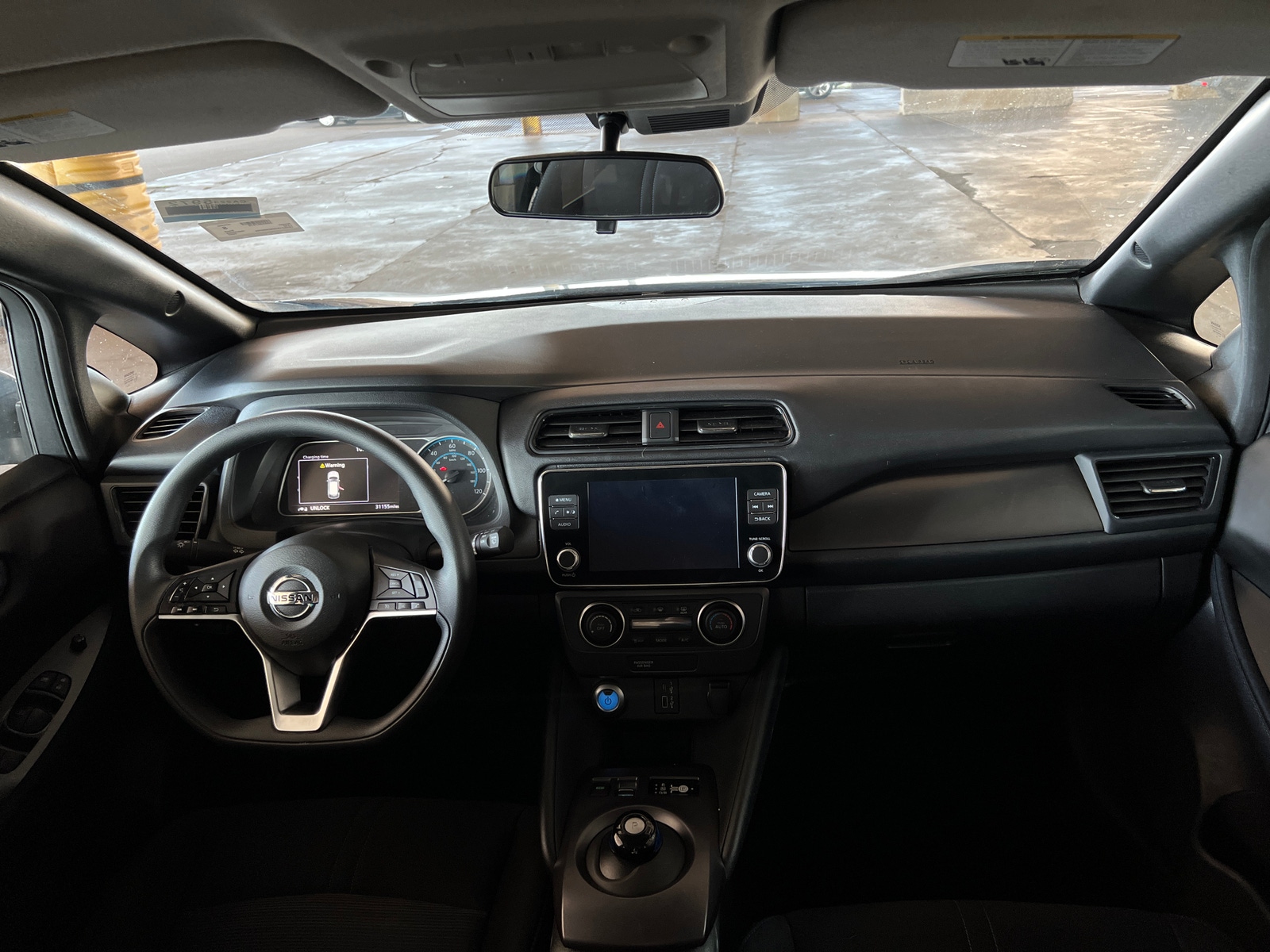 Thumbnail: 2022 Nissan Leaf - 3