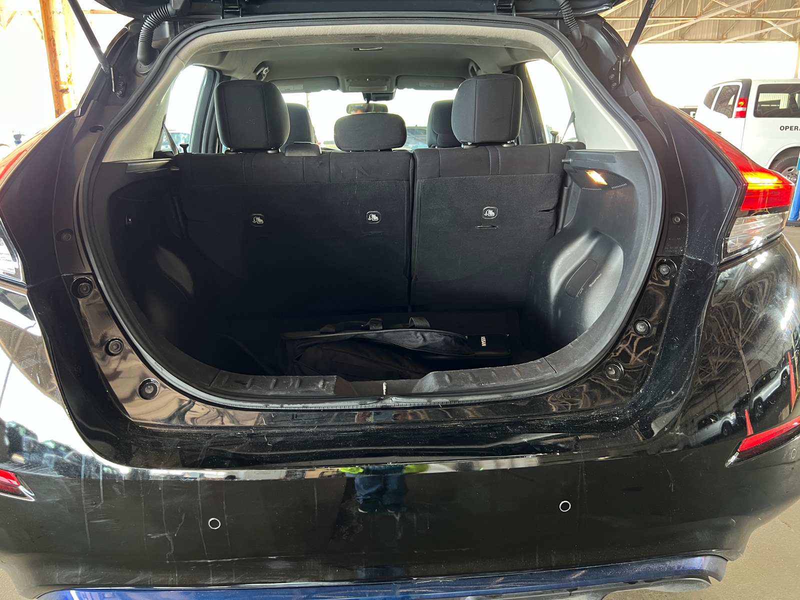 Thumbnail: 2022 Nissan Leaf - 7