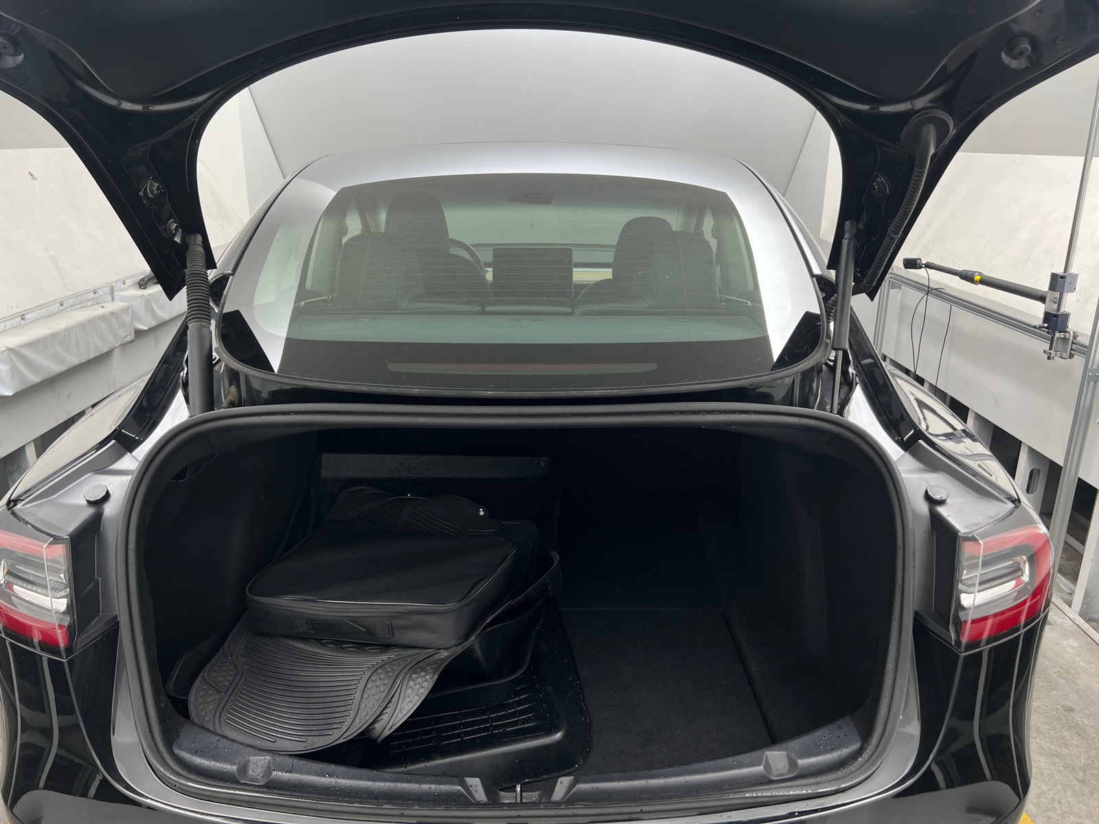 Thumbnail: 2022 Tesla Model 3 - 6