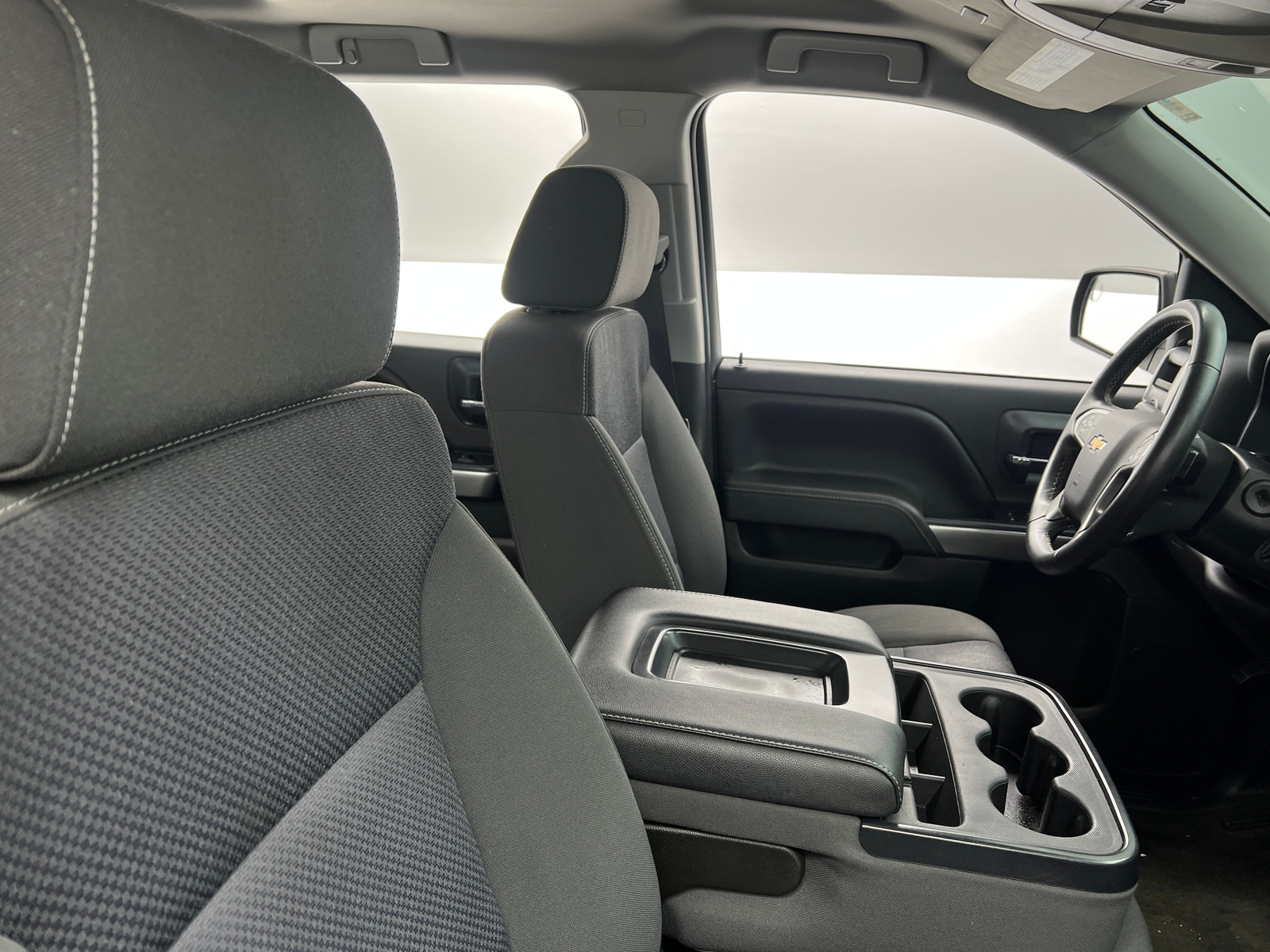 Thumbnail: 2017 Chevrolet Silverado 1500 - 2