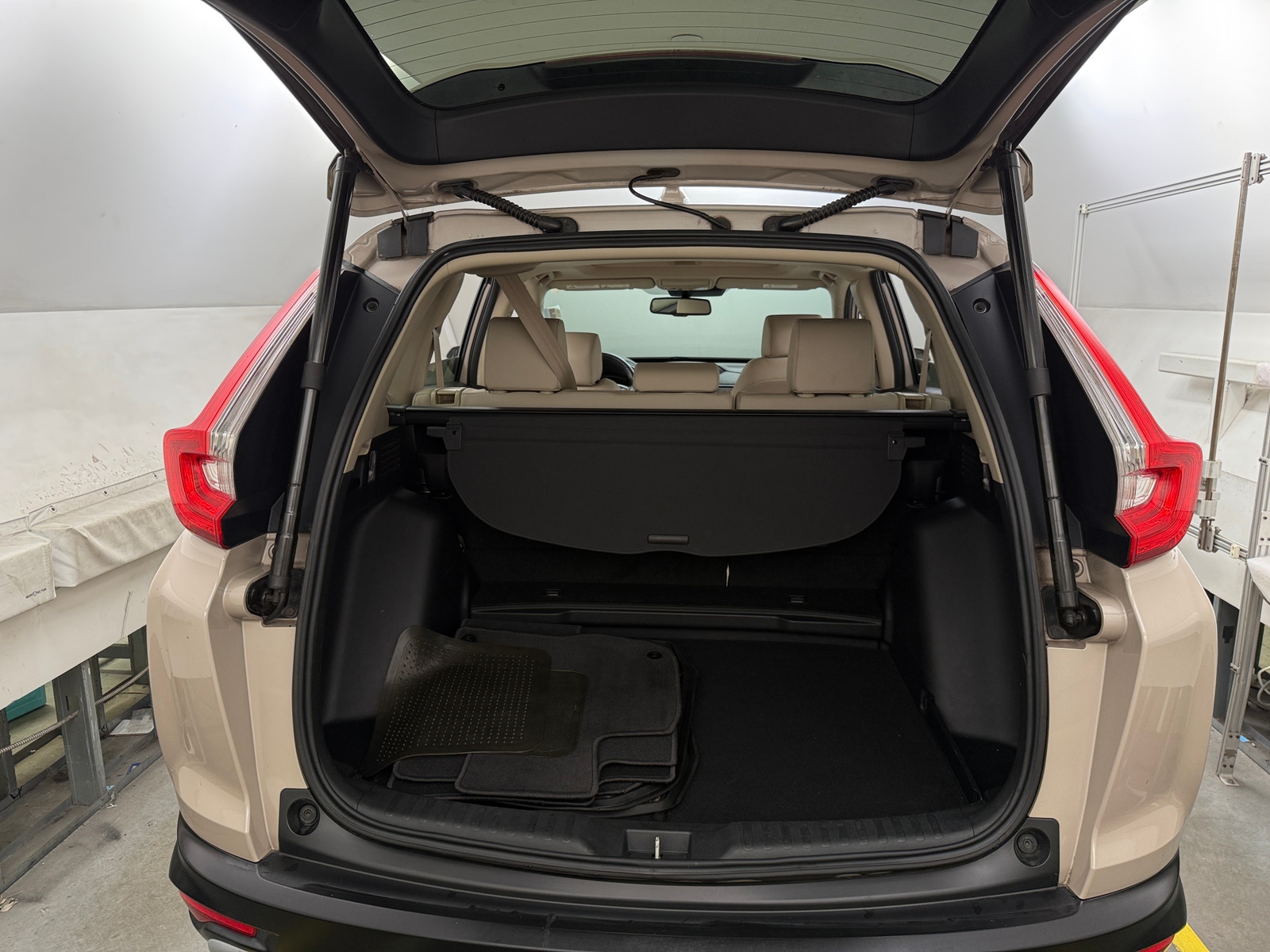 Thumbnail: 2017 Honda CR-V - 6