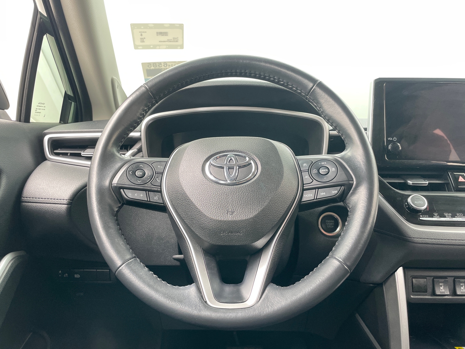 Thumbnail: 2023 Toyota Corolla Cross - 4