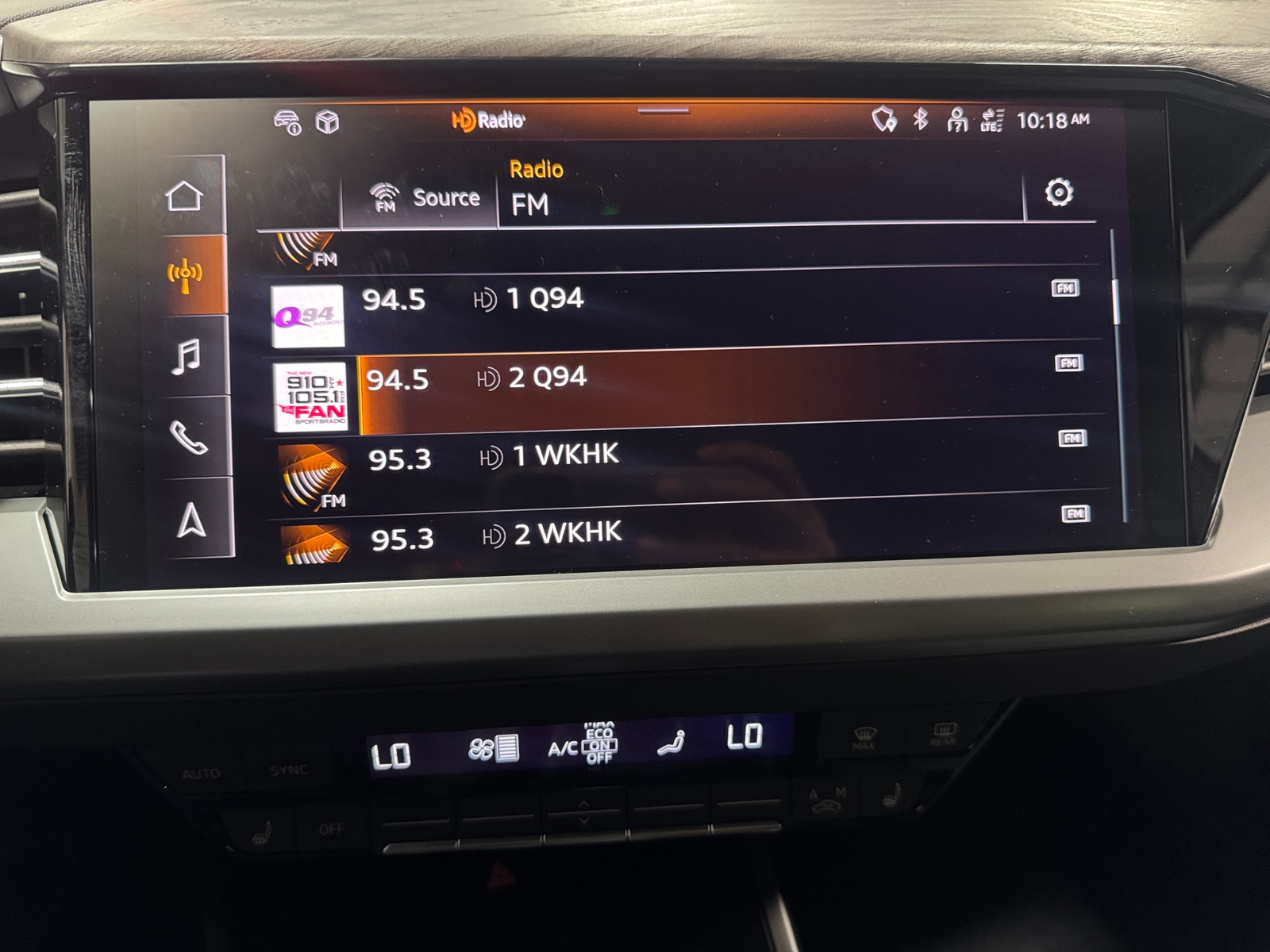 Thumbnail: 2024 Audi Q4 e-tron - 3