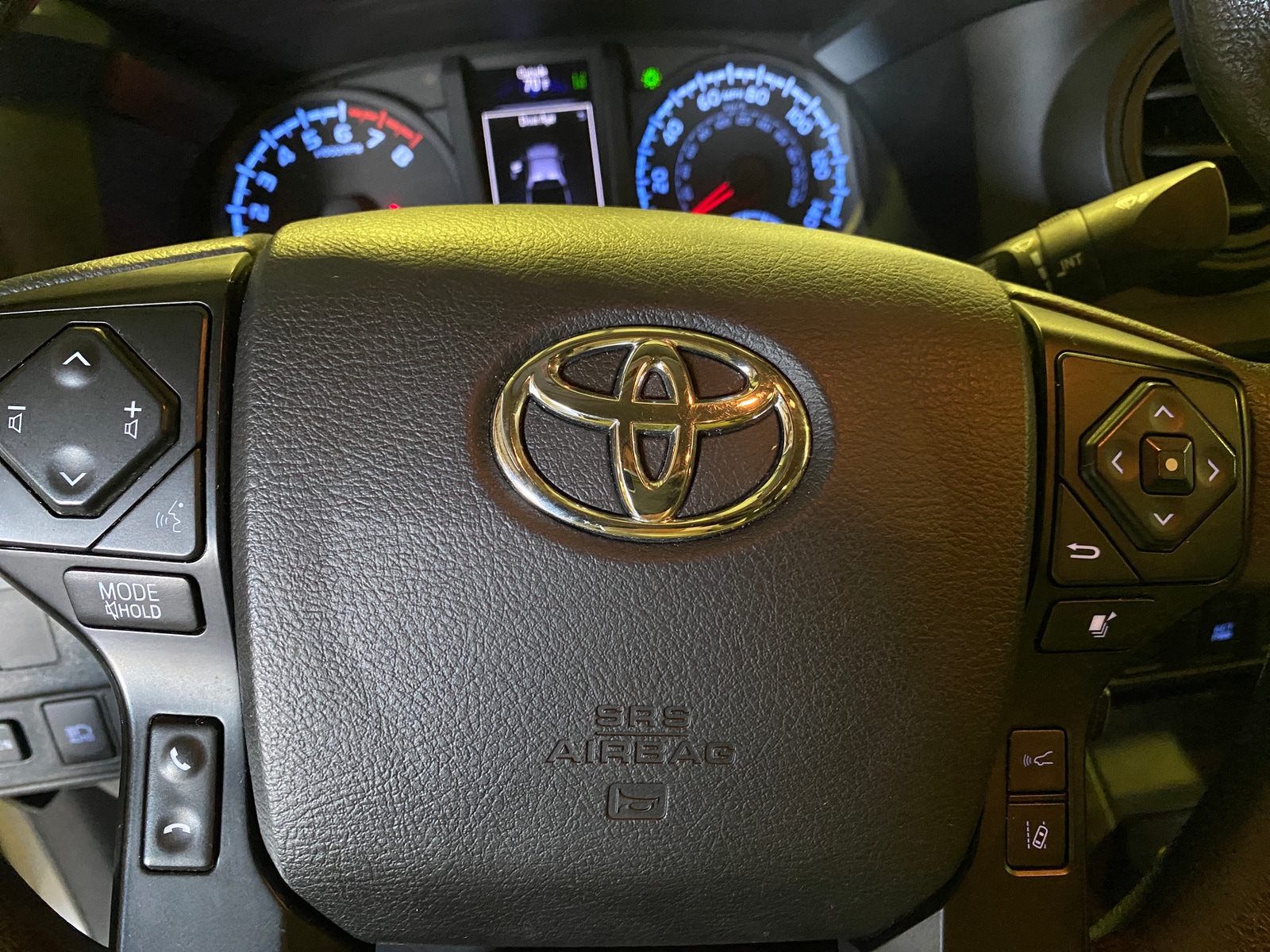 Thumbnail: 2022 Toyota Tacoma - 5