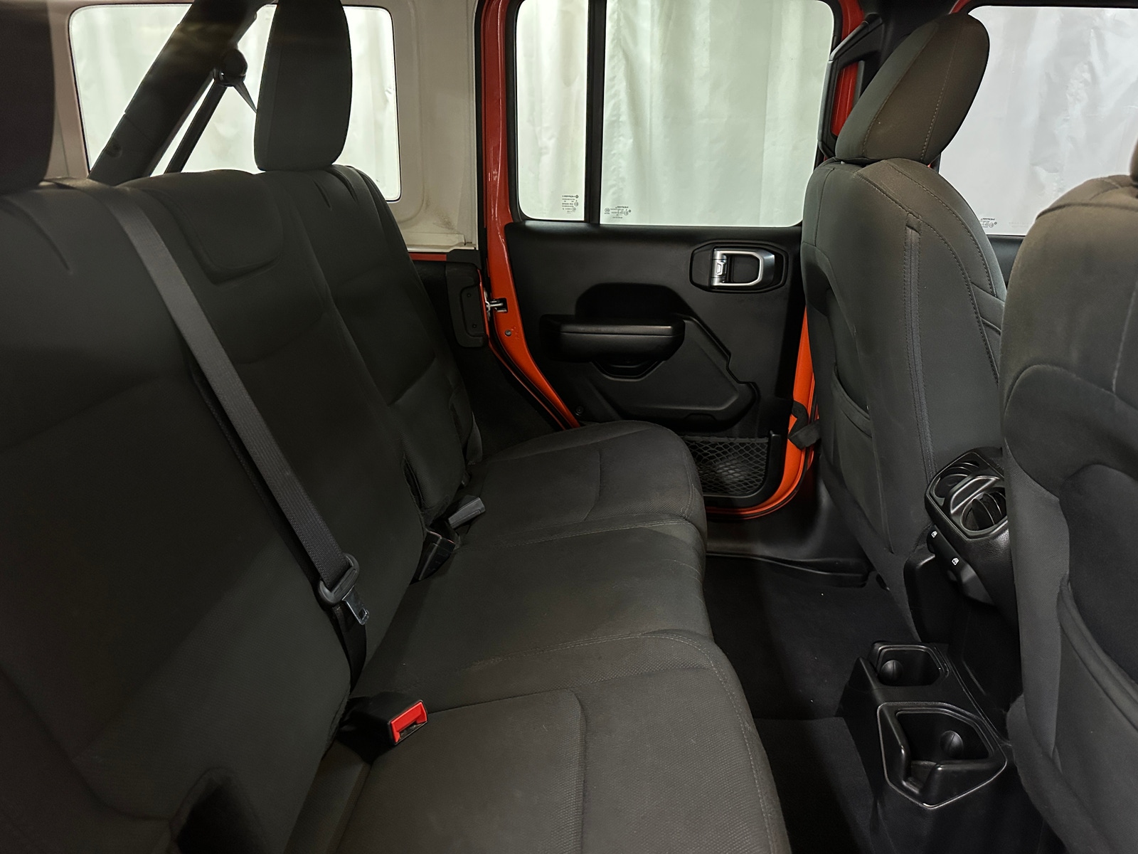 Thumbnail: 2019 Jeep Wrangler - 6