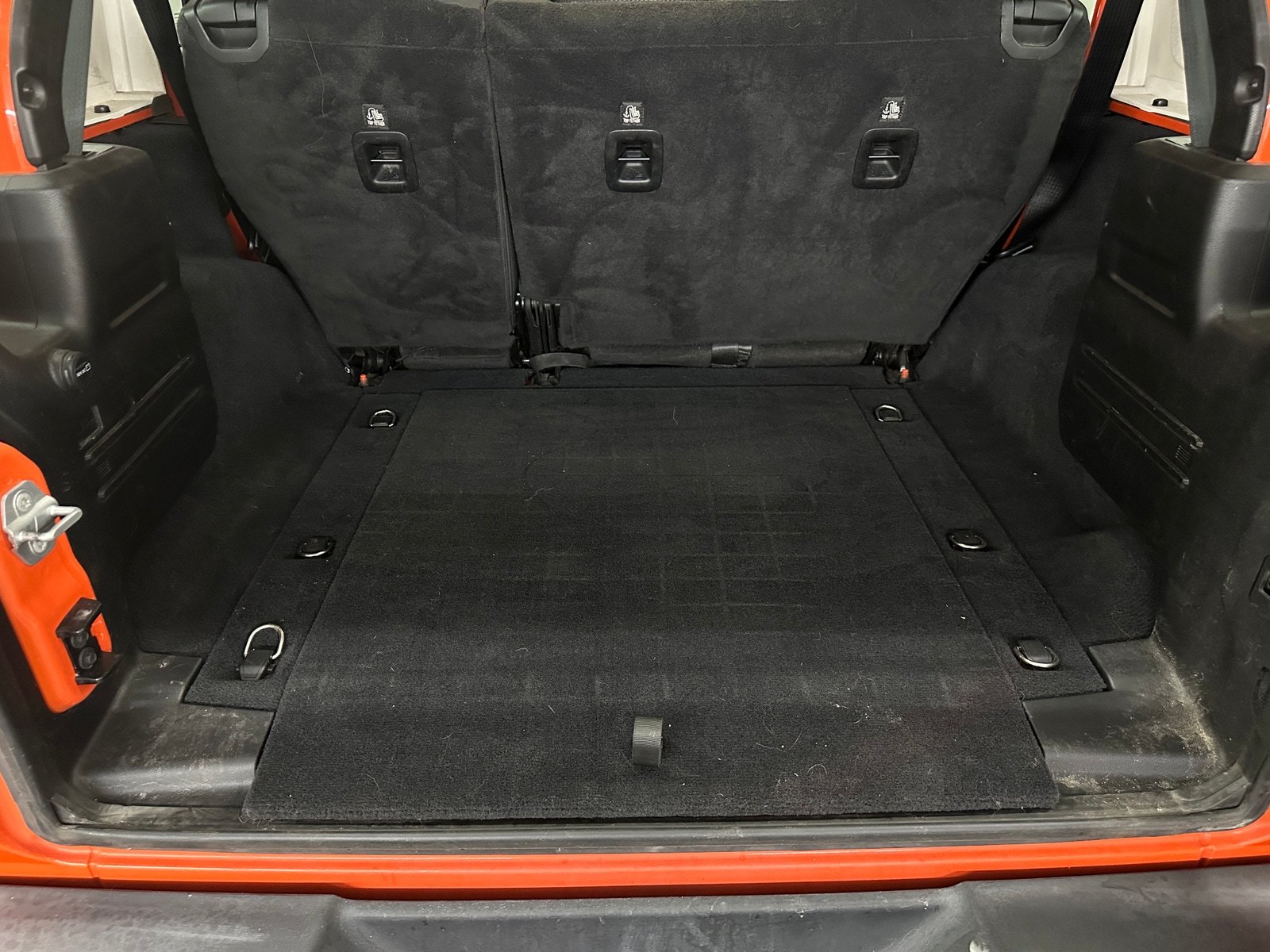 Thumbnail: 2019 Jeep Wrangler - 7