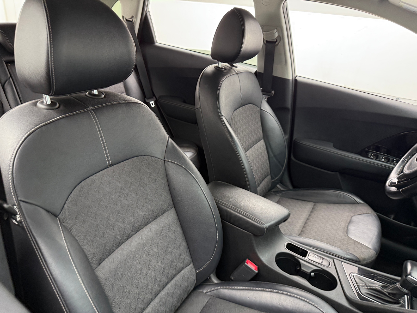 Thumbnail: 2019 Kia Niro - 2
