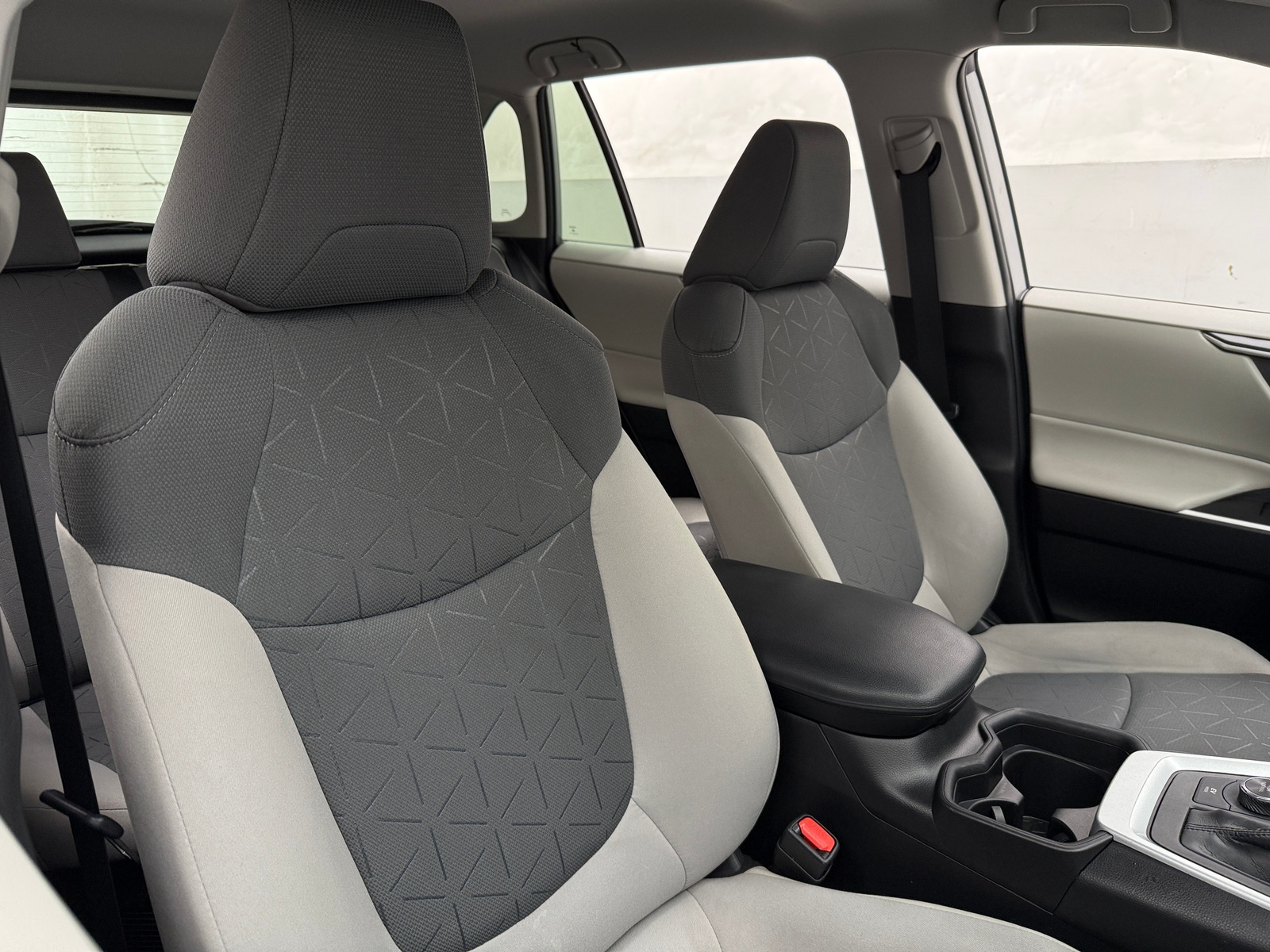 Thumbnail: 2021 Toyota RAV4 - 2