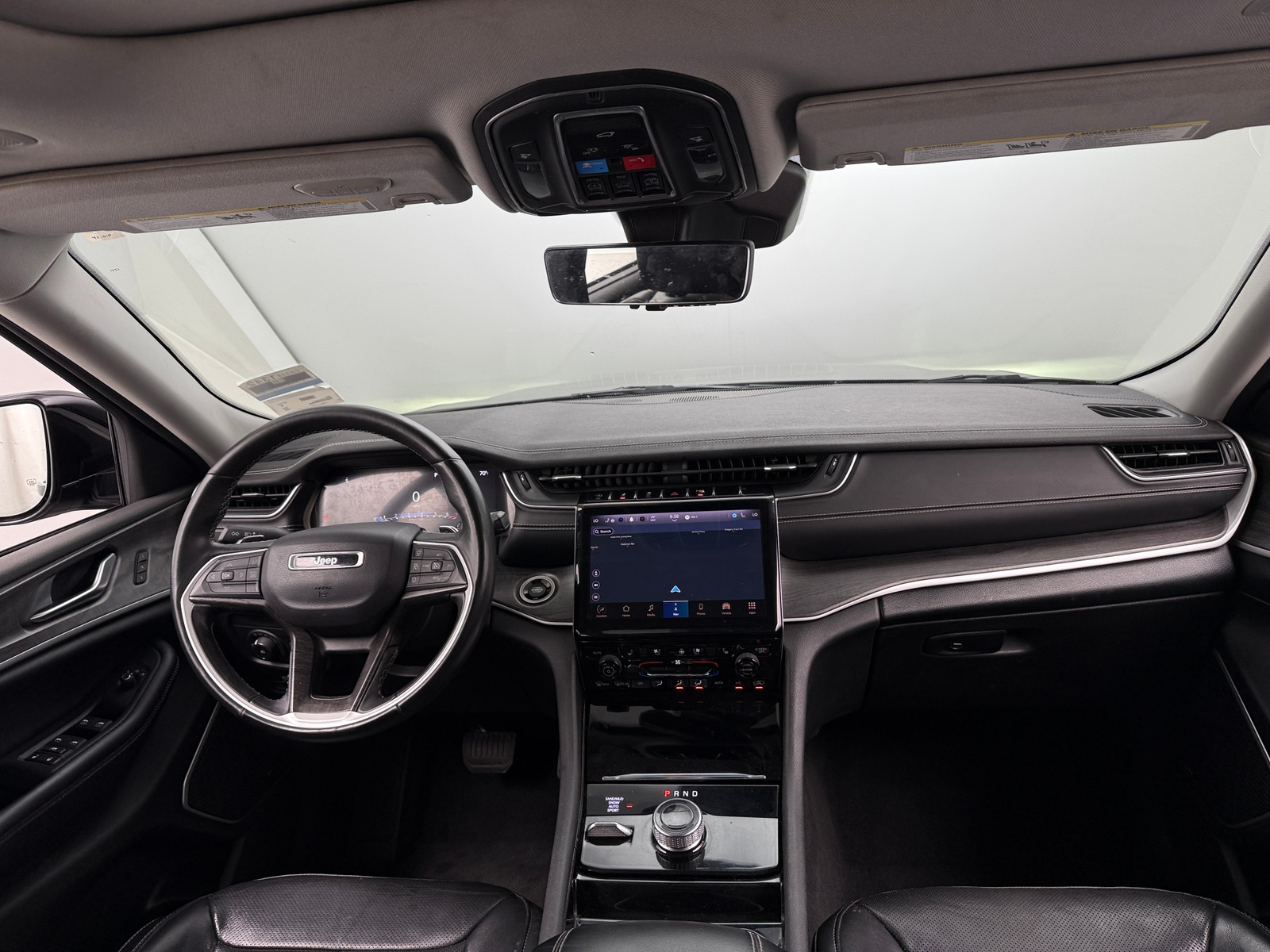 Thumbnail: 2022 Jeep Grand Cherokee L - 2
