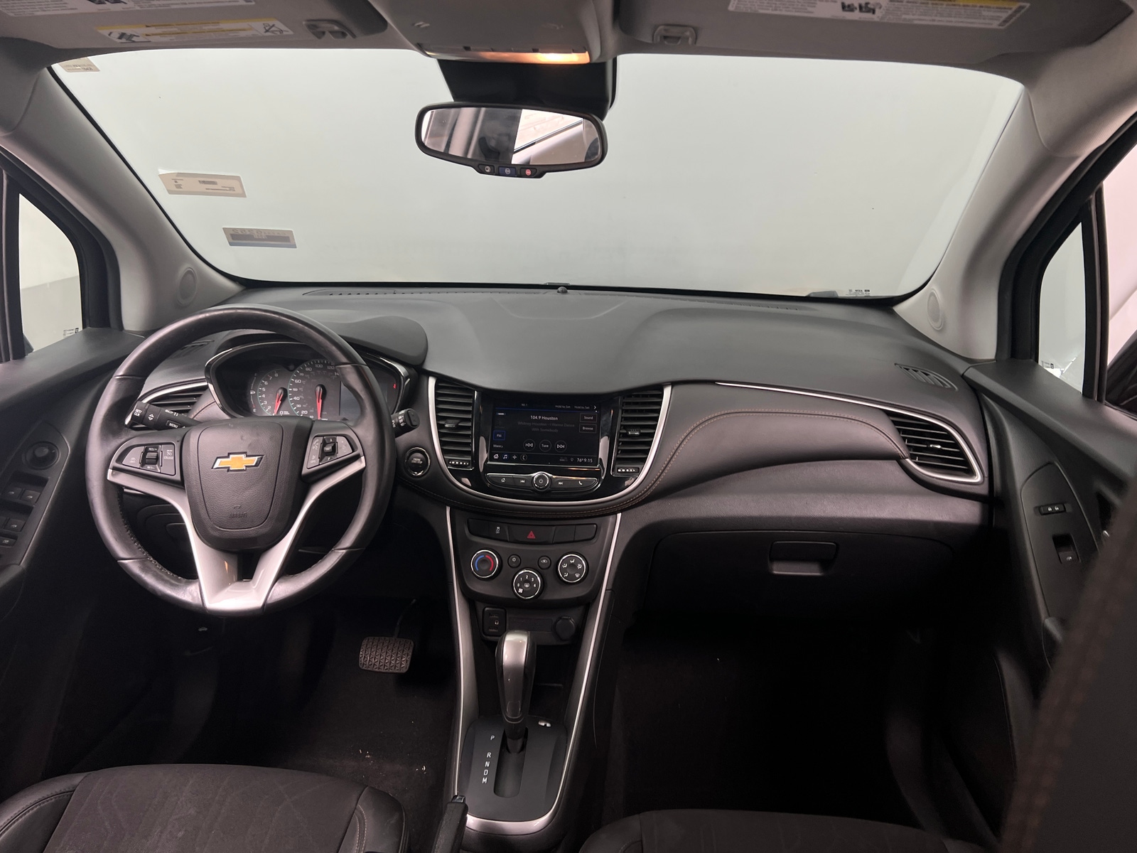 Thumbnail: 2022 Chevrolet Trax - 2