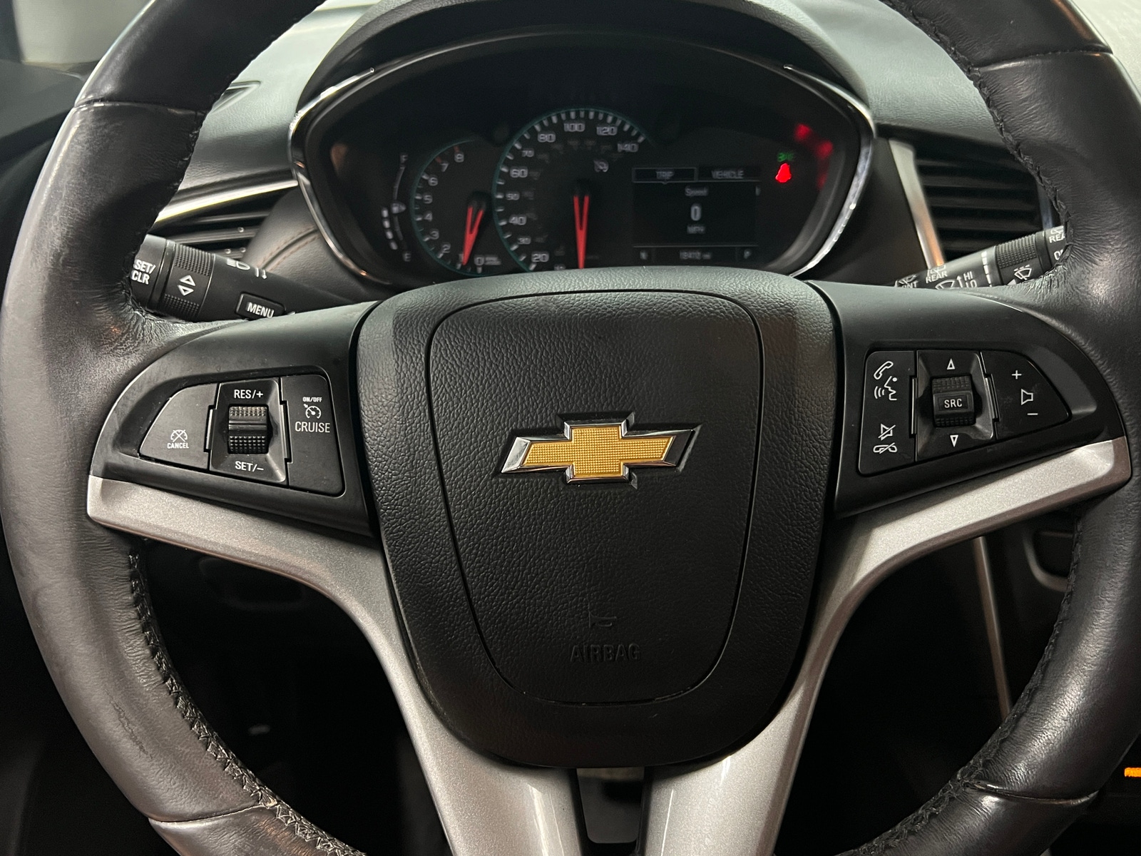 Thumbnail: 2022 Chevrolet Trax - 4
