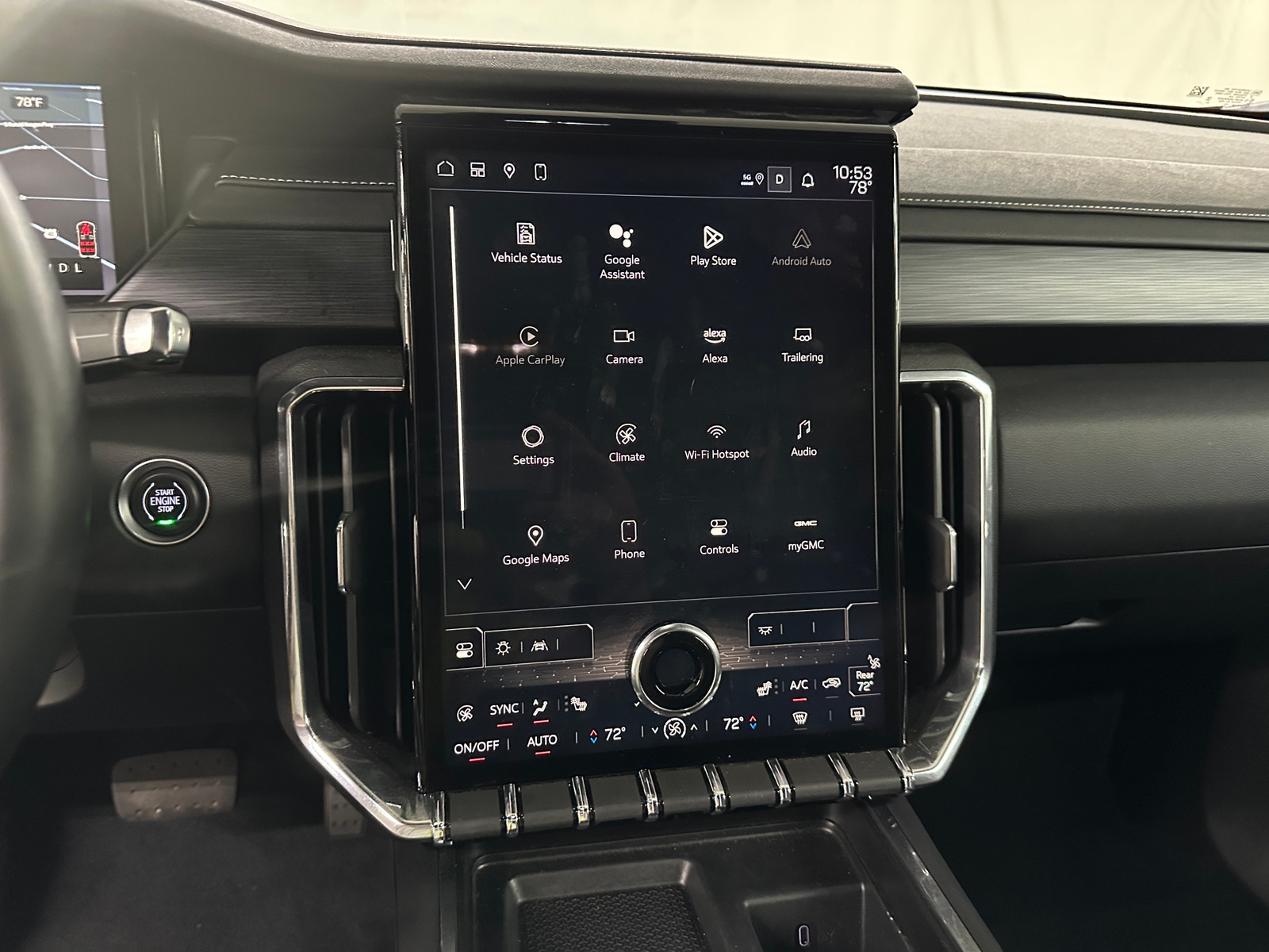 Thumbnail: 2025 GMC Acadia - 4
