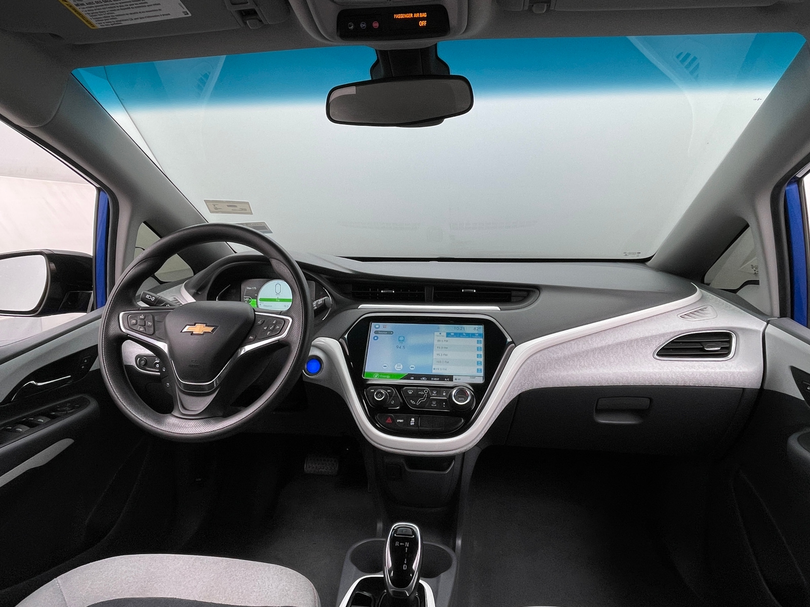 Thumbnail: 2020 Chevrolet Bolt EV - 3