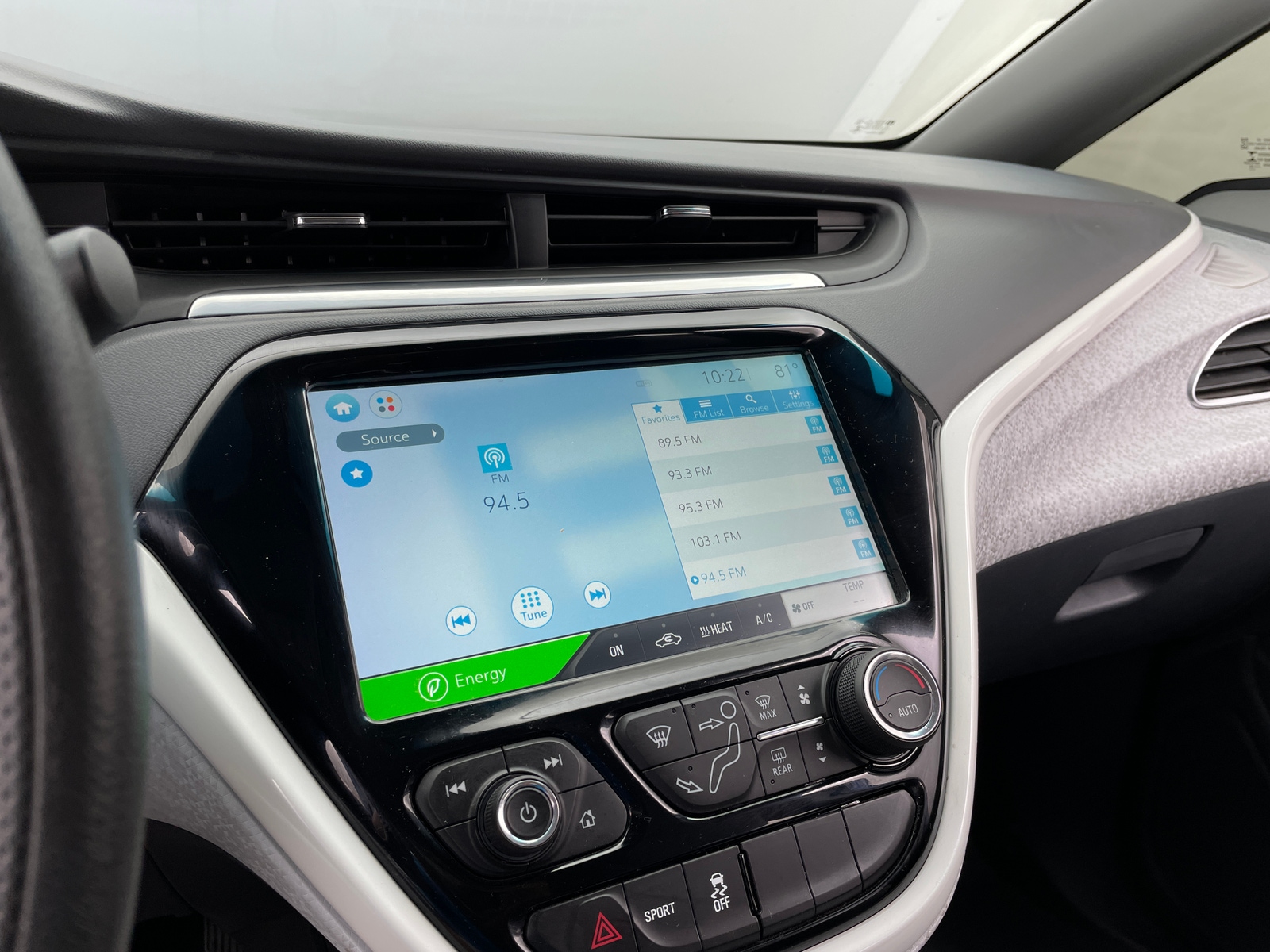 Thumbnail: 2020 Chevrolet Bolt EV - 4