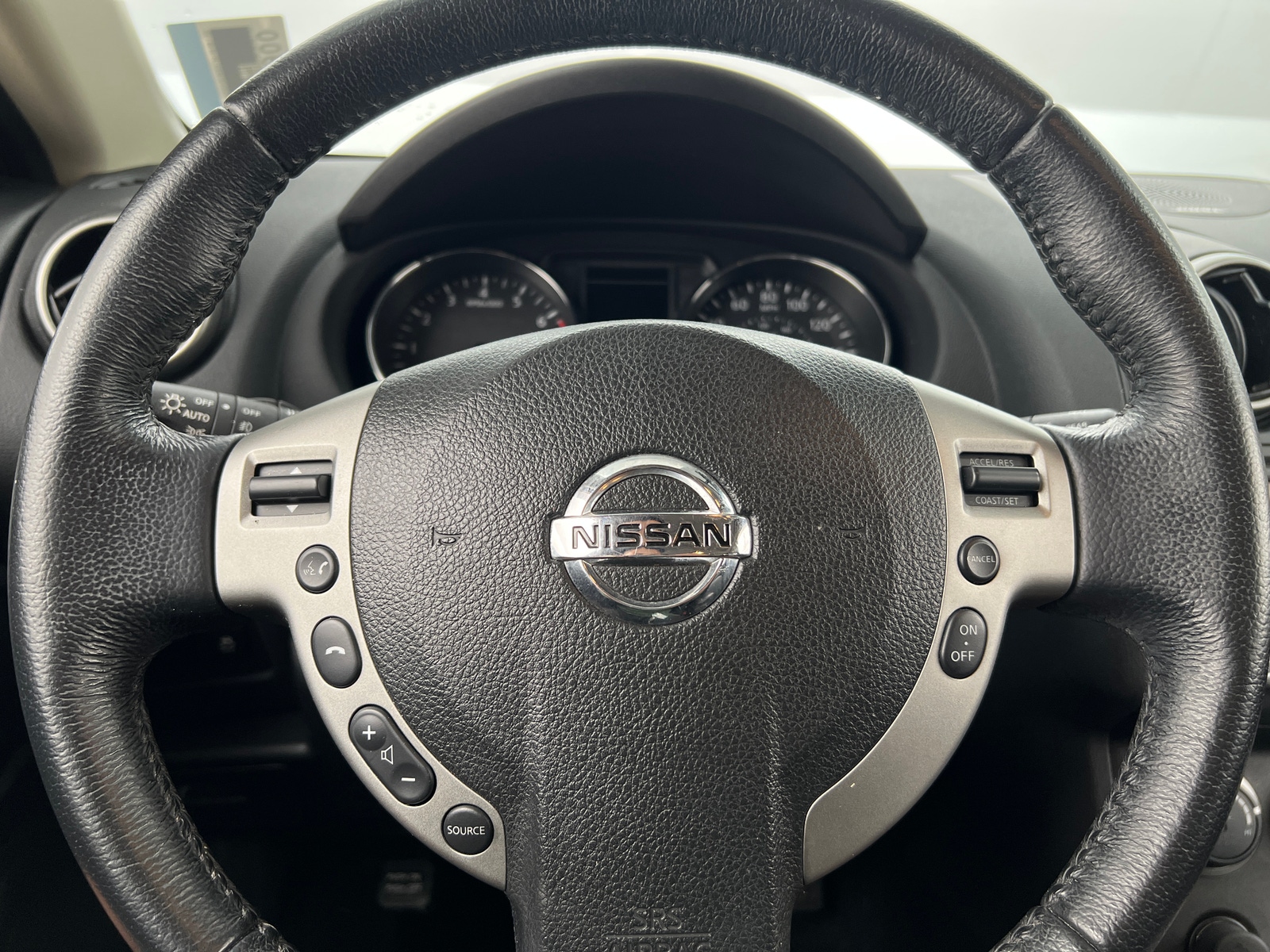 Thumbnail: 2013 Nissan Rogue - 5