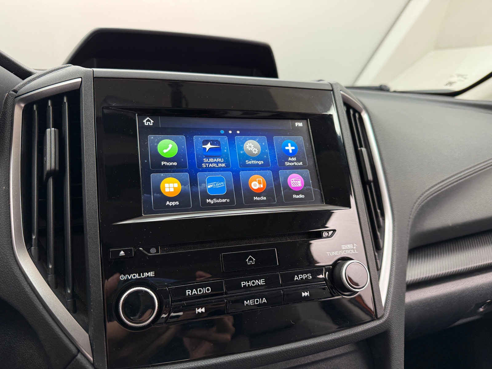 Thumbnail: 2019 Subaru Crosstrek - 4