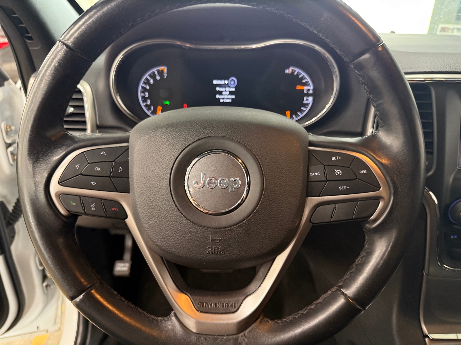 Thumbnail: 2021 Jeep Grand Cherokee - 5