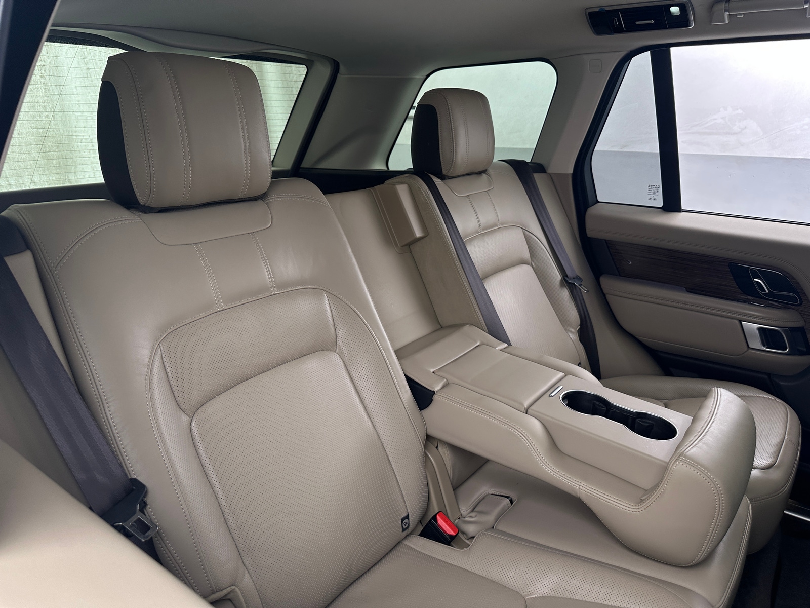 Thumbnail: 2019 Land Rover Range Rover - 5