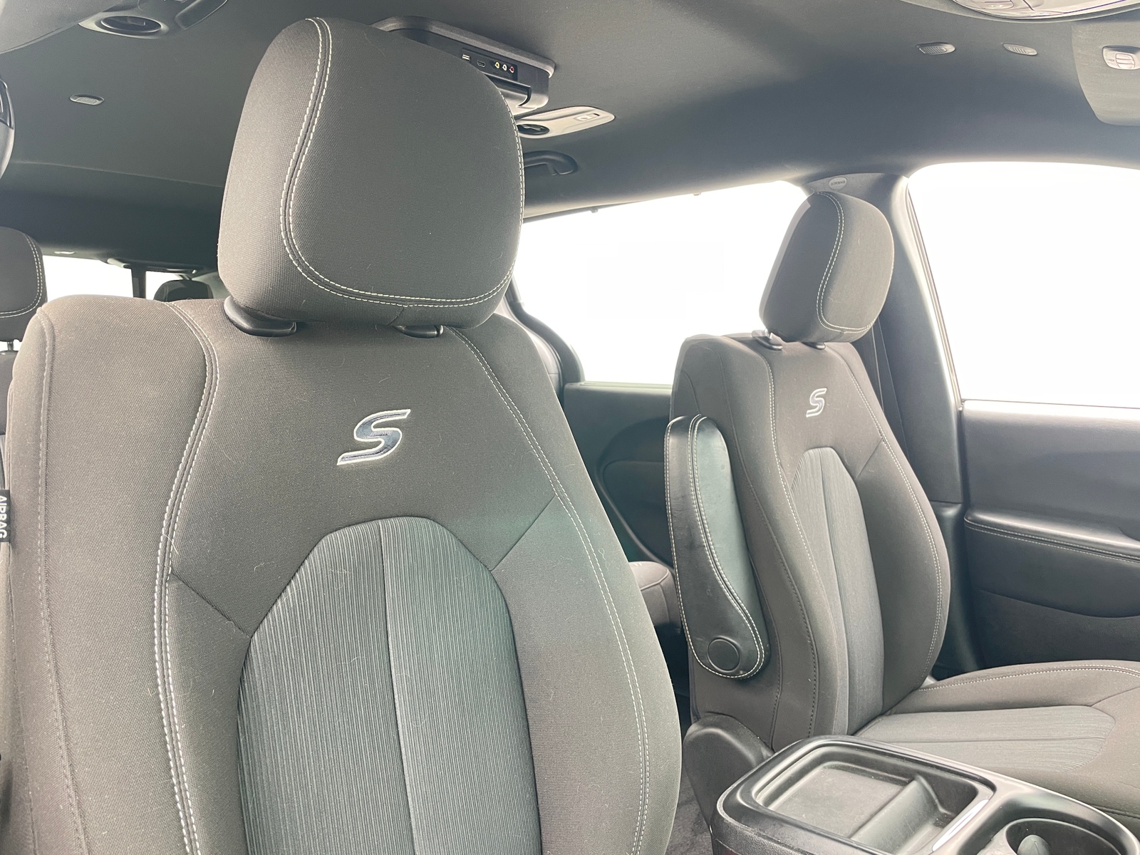 Thumbnail: 2020 Chrysler Pacifica - 2