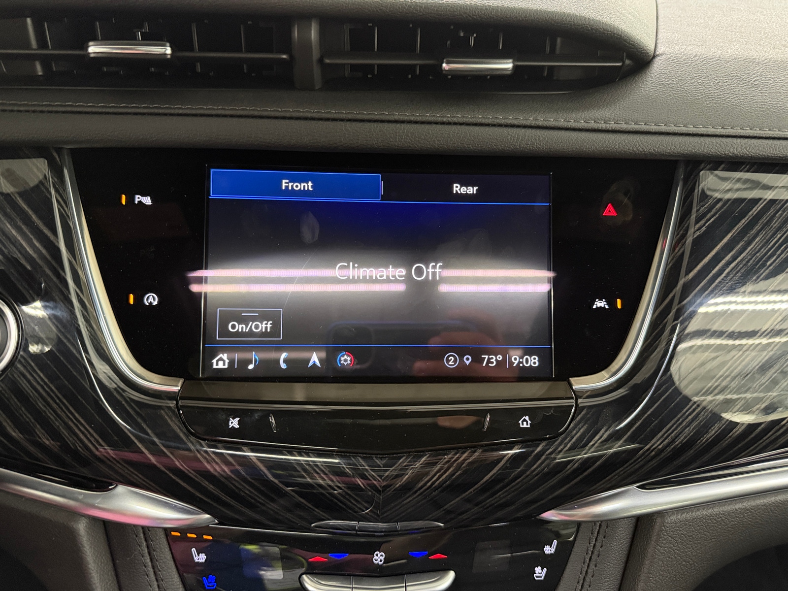 Thumbnail: 2025 Cadillac XT6 - 3