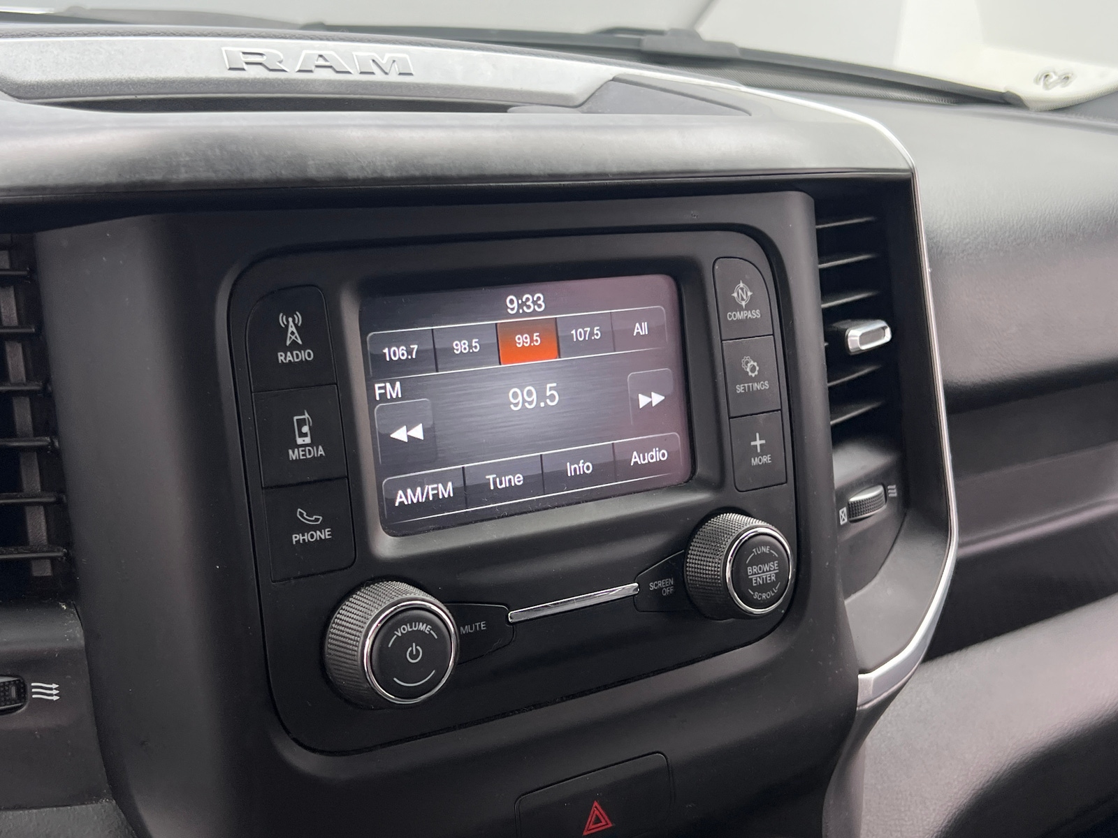 Thumbnail: 2022 RAM 1500 - 4