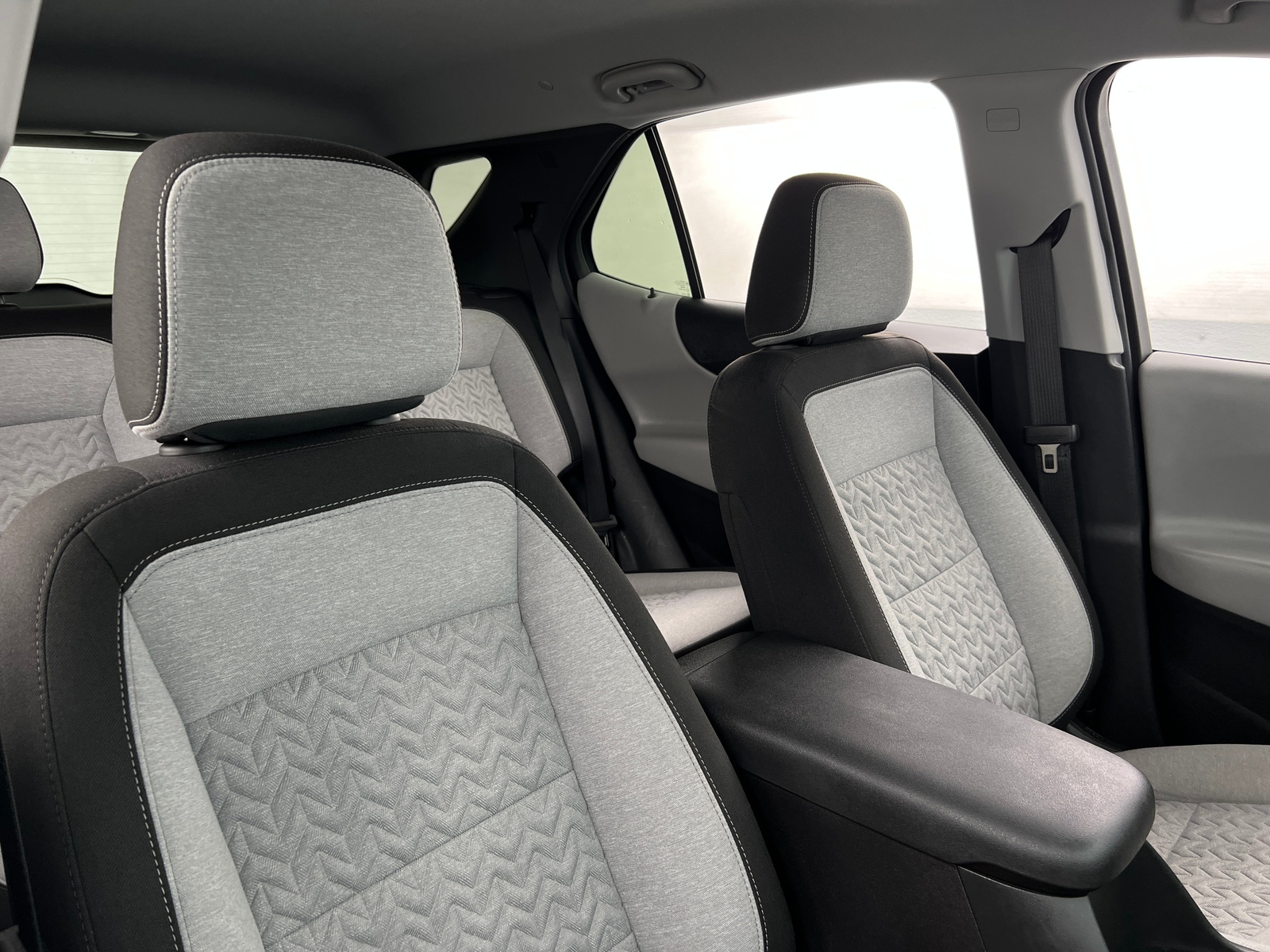 Thumbnail: 2023 Chevrolet Equinox - 2