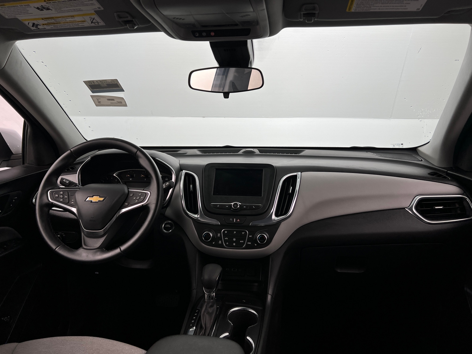 Thumbnail: 2023 Chevrolet Equinox - 3