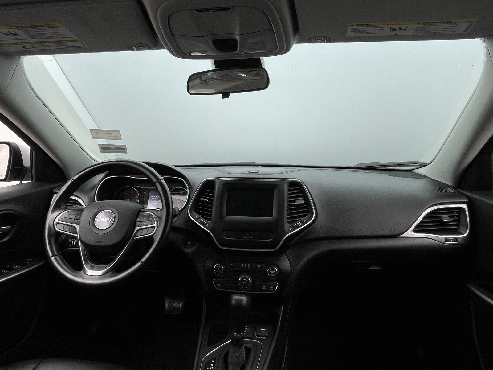 Thumbnail: 2019 Jeep Cherokee - 3