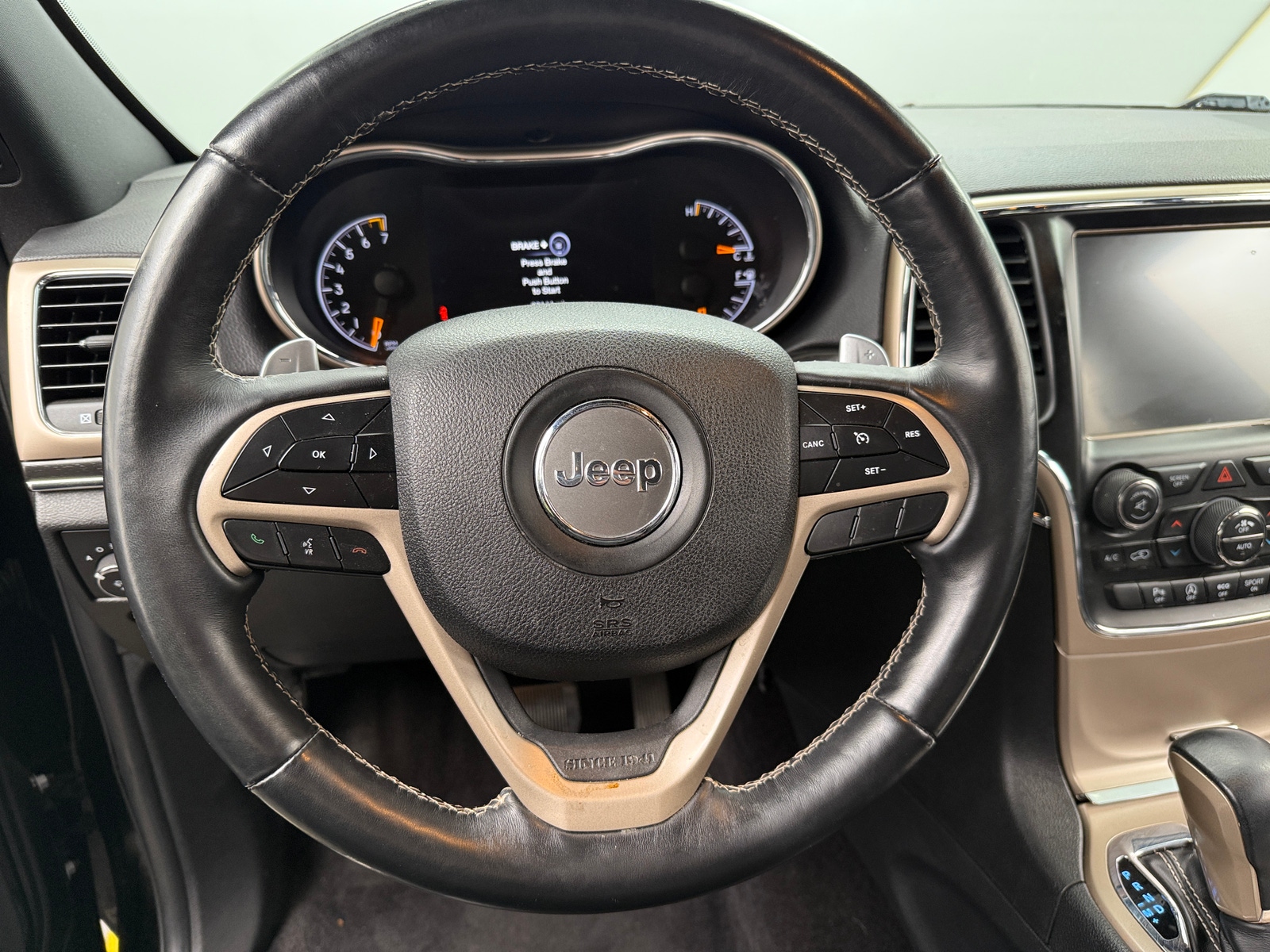 Thumbnail: 2017 Jeep Grand Cherokee - 4