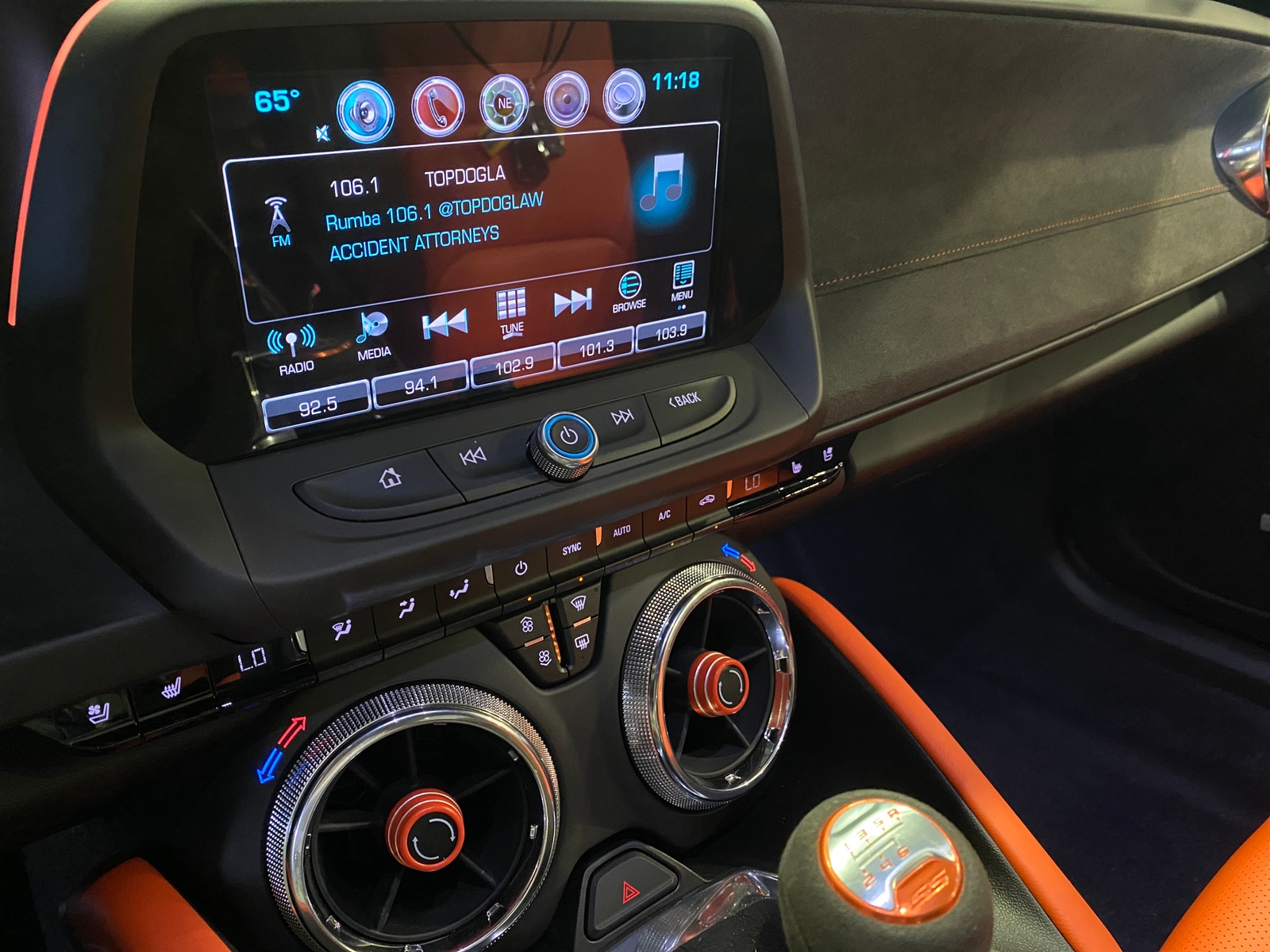 Thumbnail: 2018 Chevrolet Camaro - 3