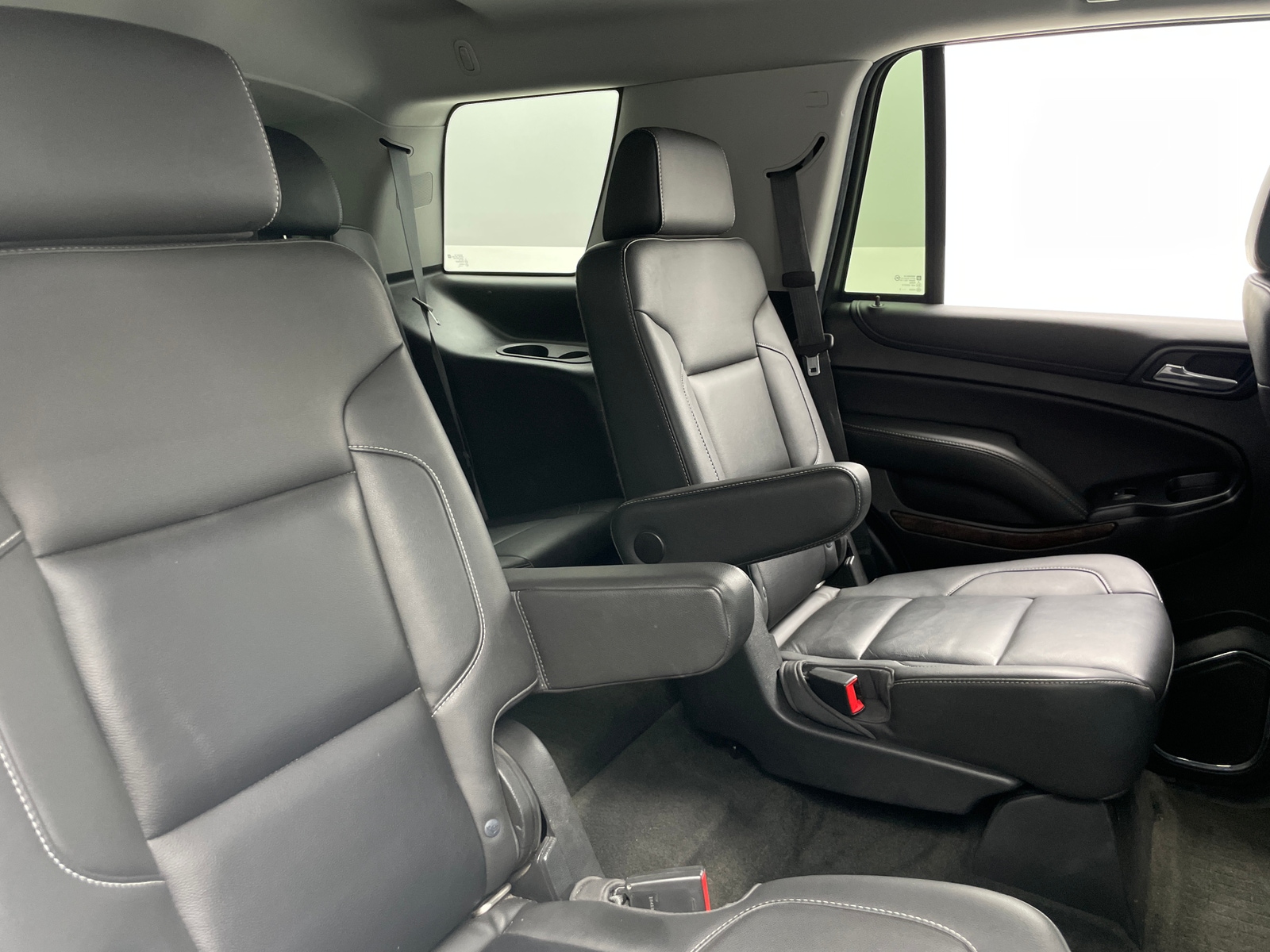 Thumbnail: 2018 Chevrolet Tahoe - 5