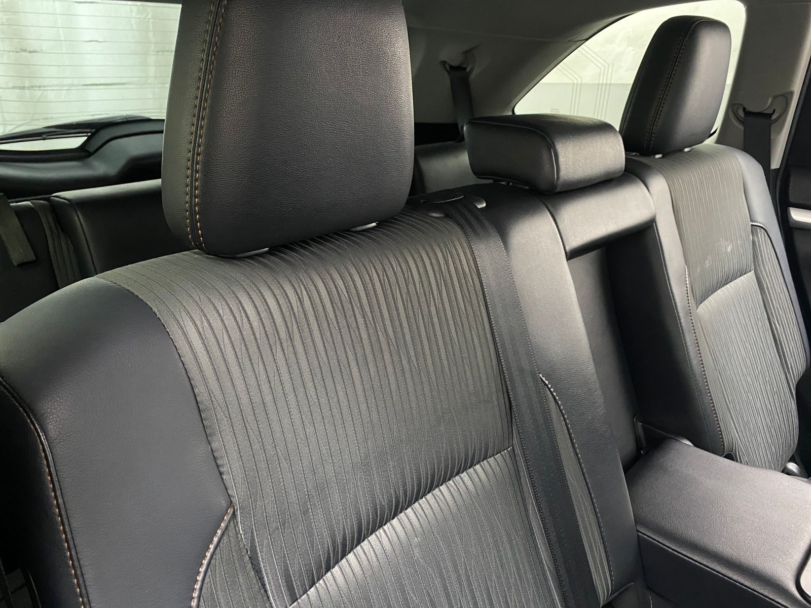 Thumbnail: 2019 Toyota Highlander - 6