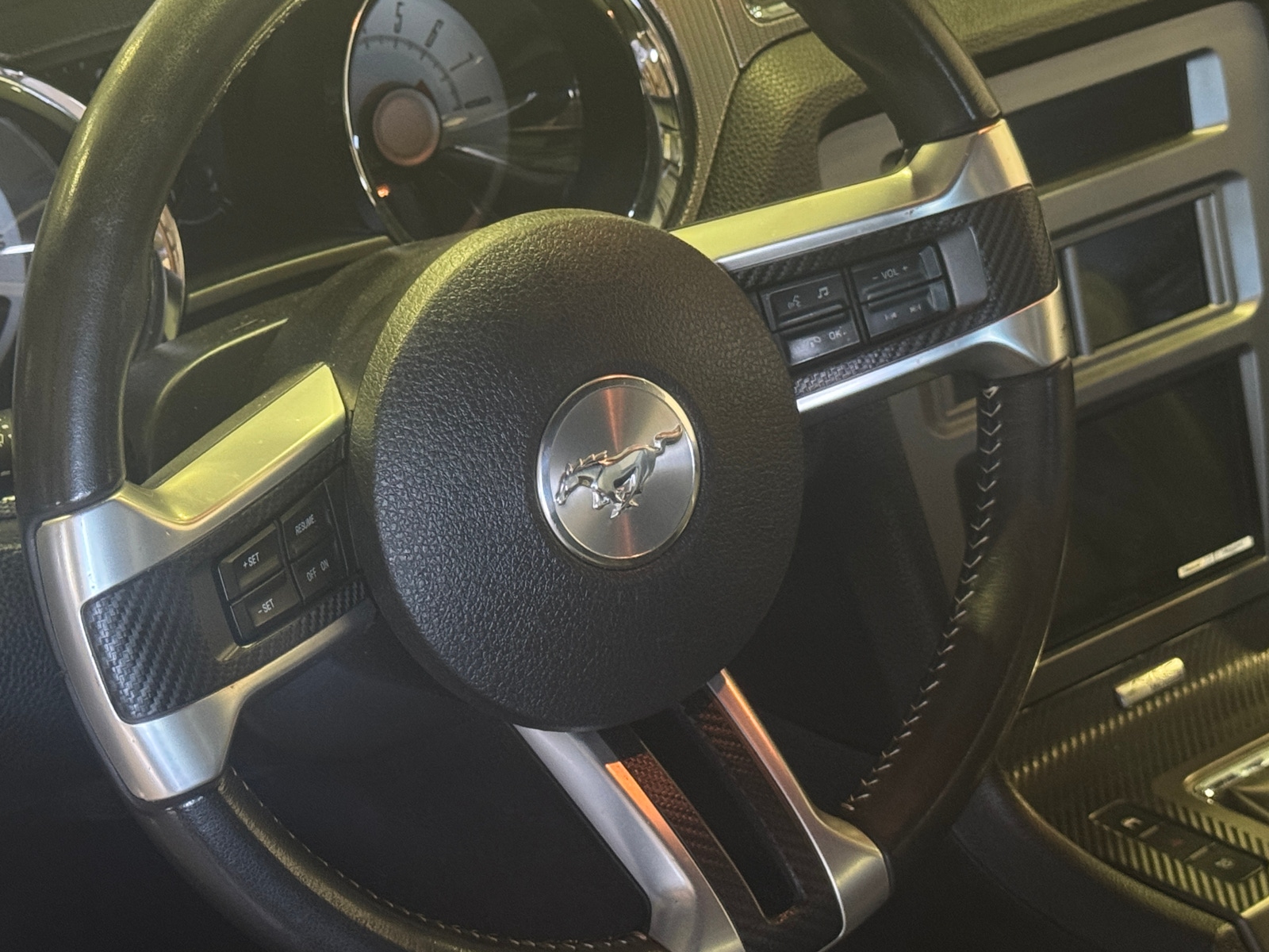 Thumbnail: 2010 Ford Mustang - 3