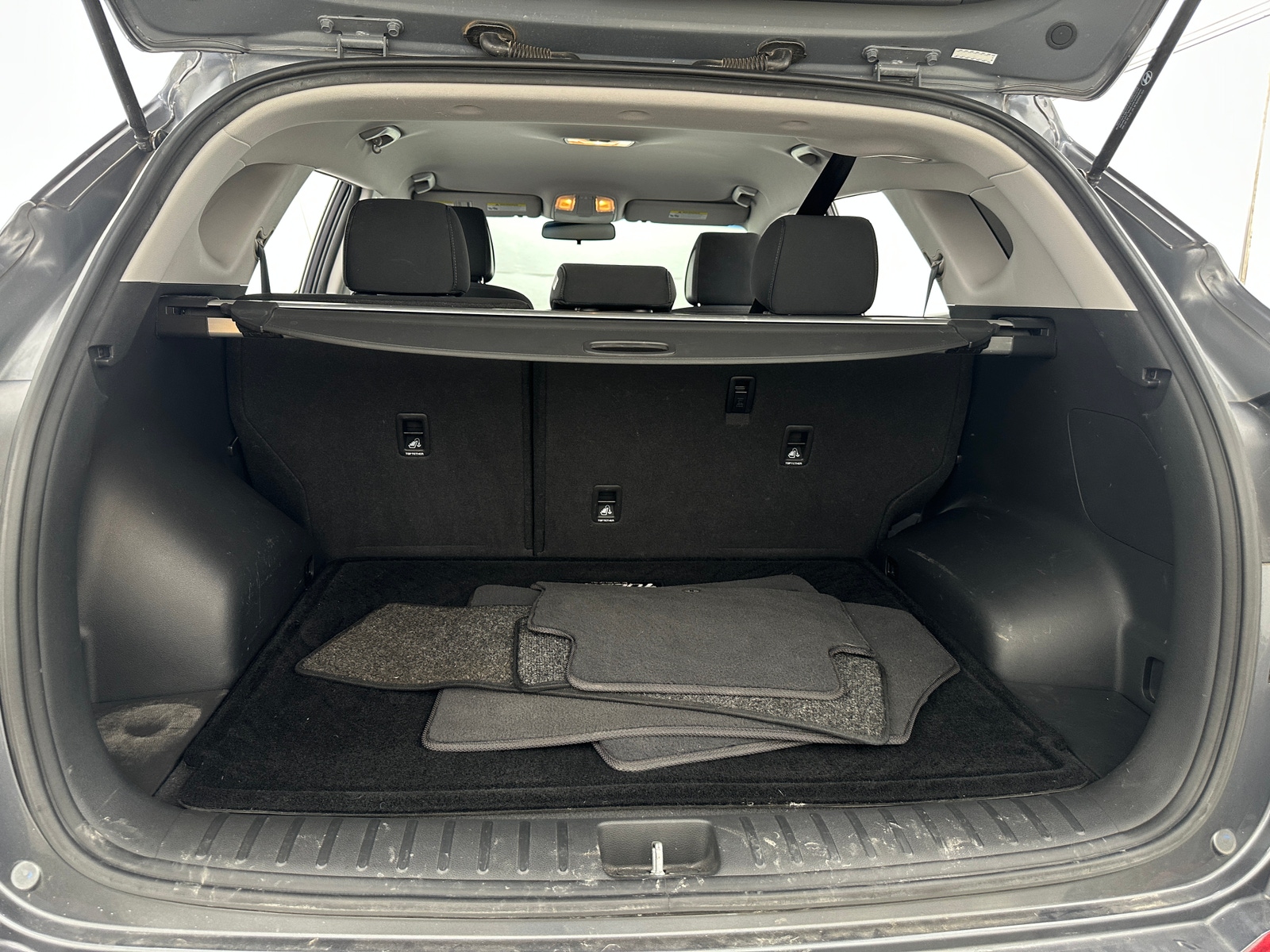 Thumbnail: 2016 Hyundai Tucson - 7