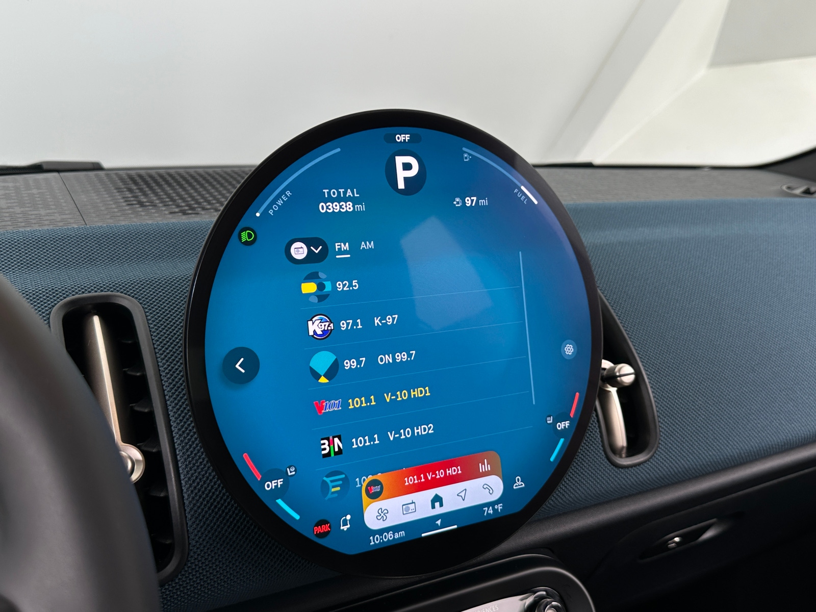 Thumbnail: 2025 MINI Cooper Countryman - 3