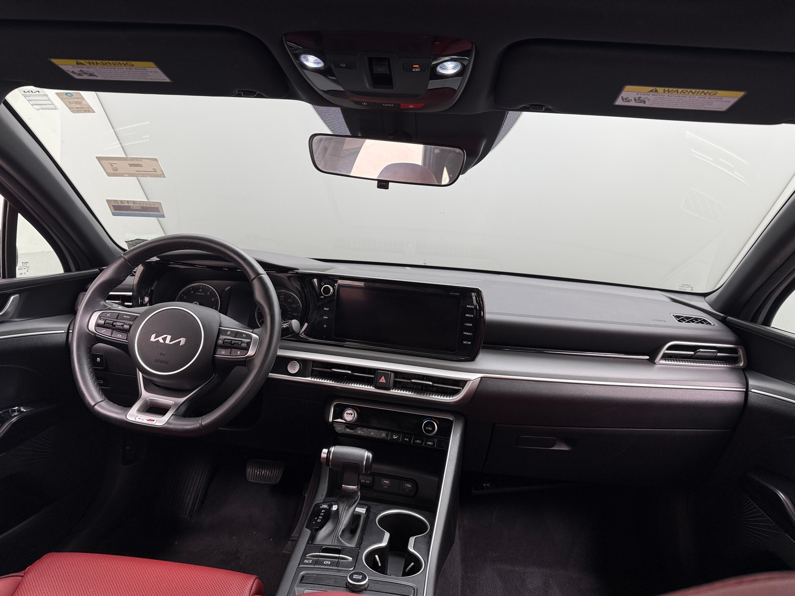 Thumbnail: 2022 Kia K5 - 3