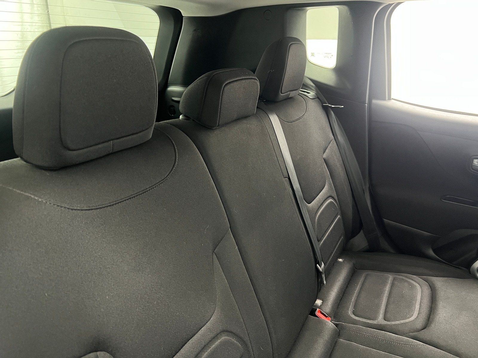 Thumbnail: 2018 Jeep Renegade - 6