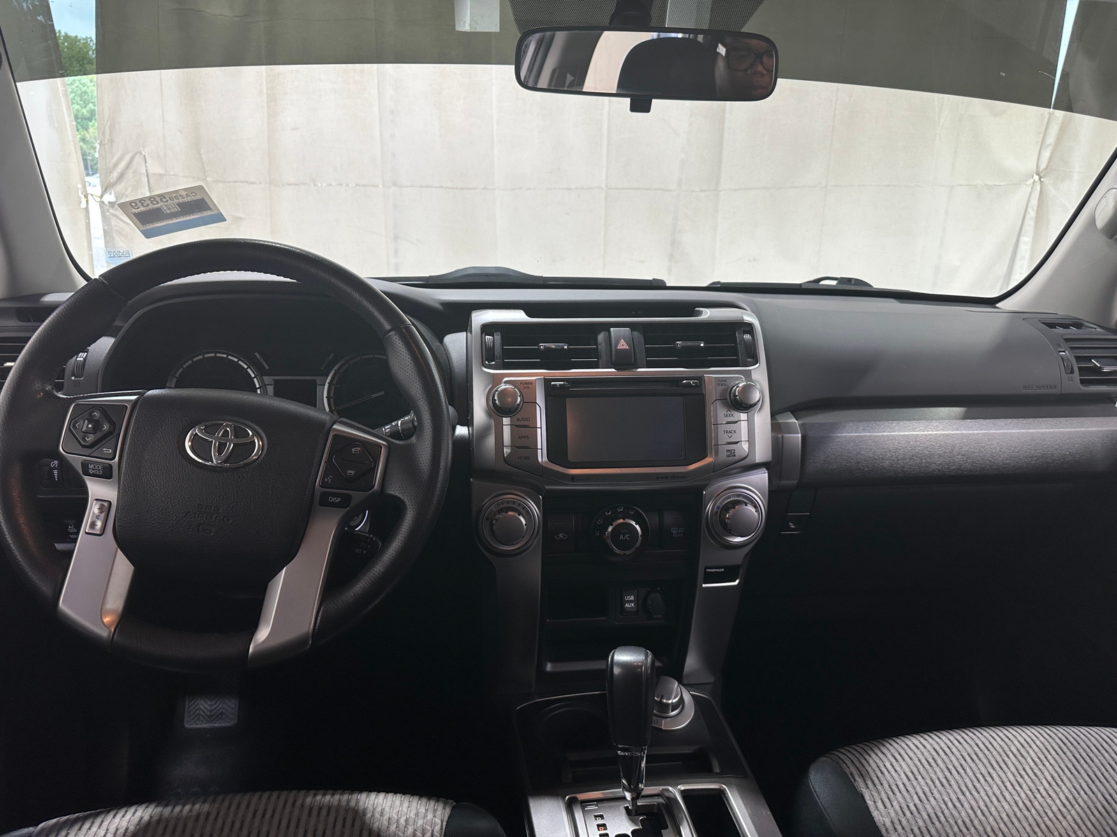 Thumbnail: 2016 Toyota 4Runner - 3