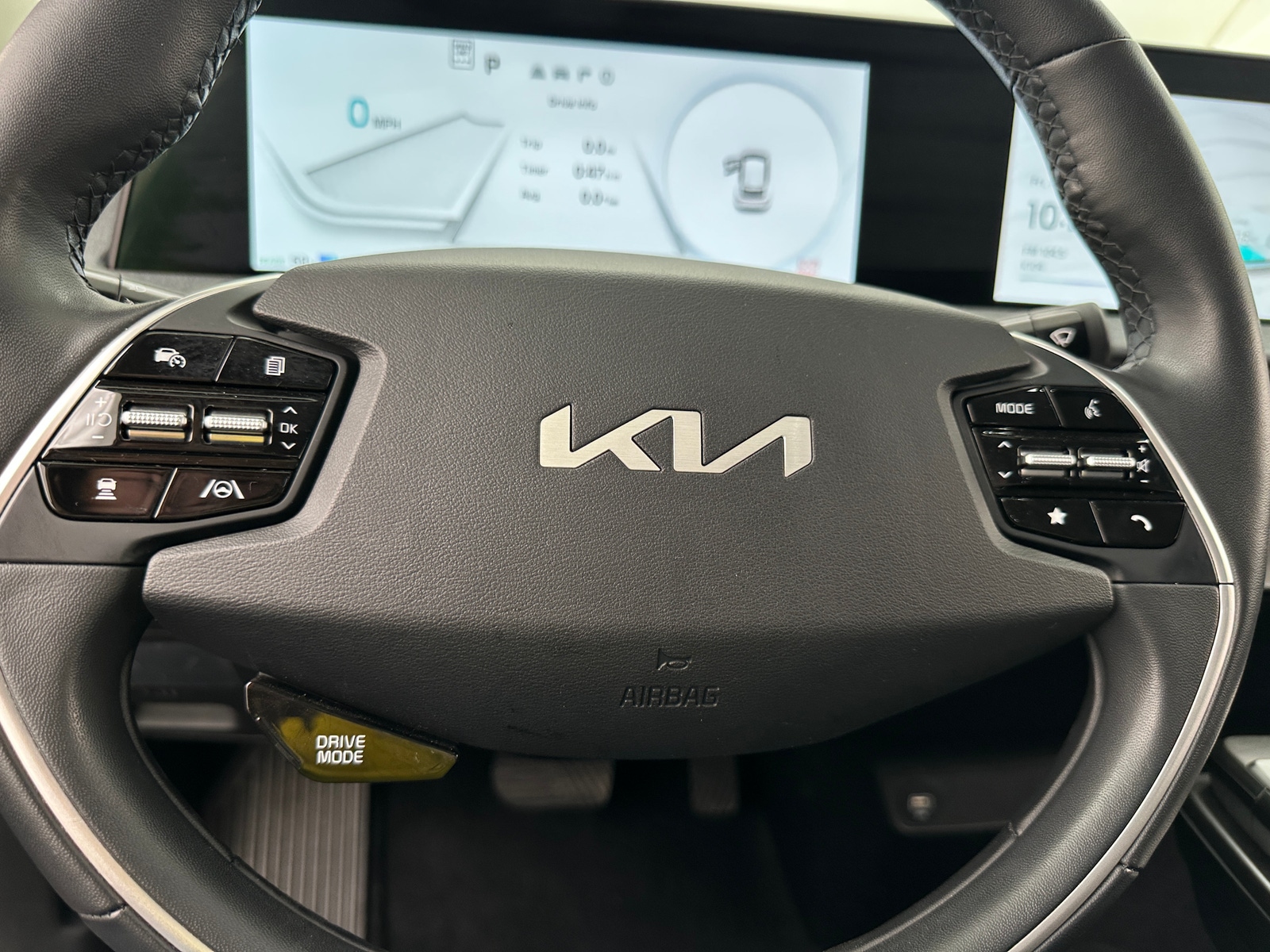 Thumbnail: 2024 Kia EV6 - 5