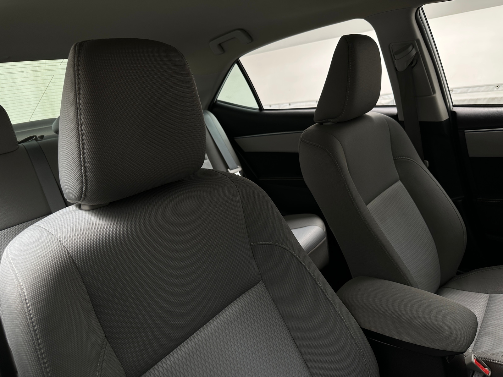 Thumbnail: 2016 Toyota Corolla - 2
