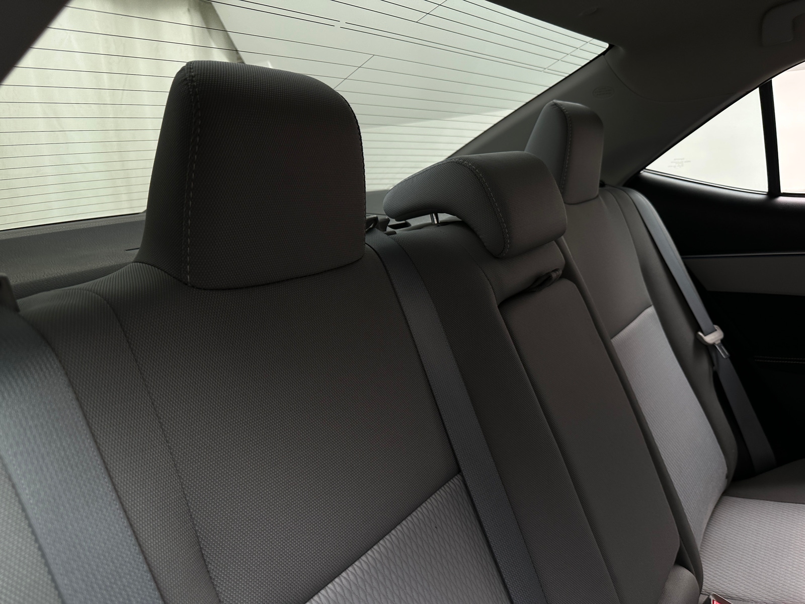 Thumbnail: 2016 Toyota Corolla - 6