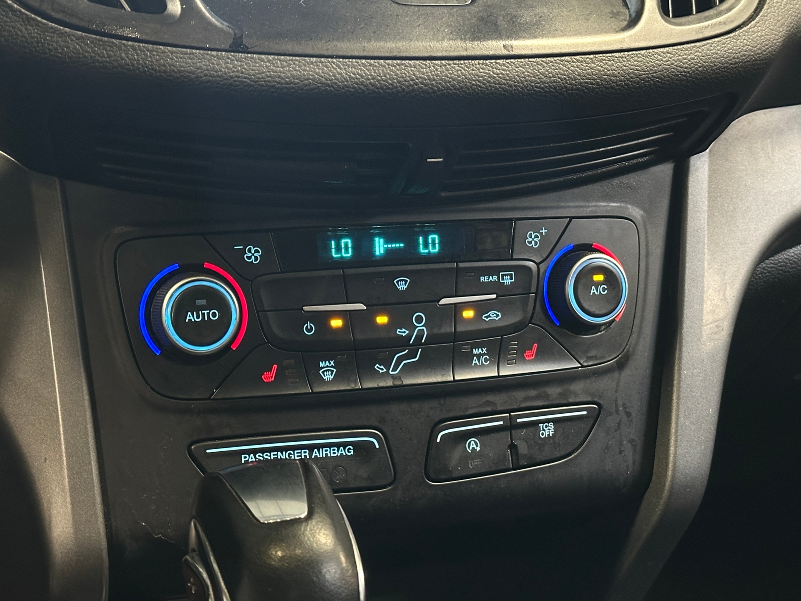 Thumbnail: 2018 Ford Escape - 3