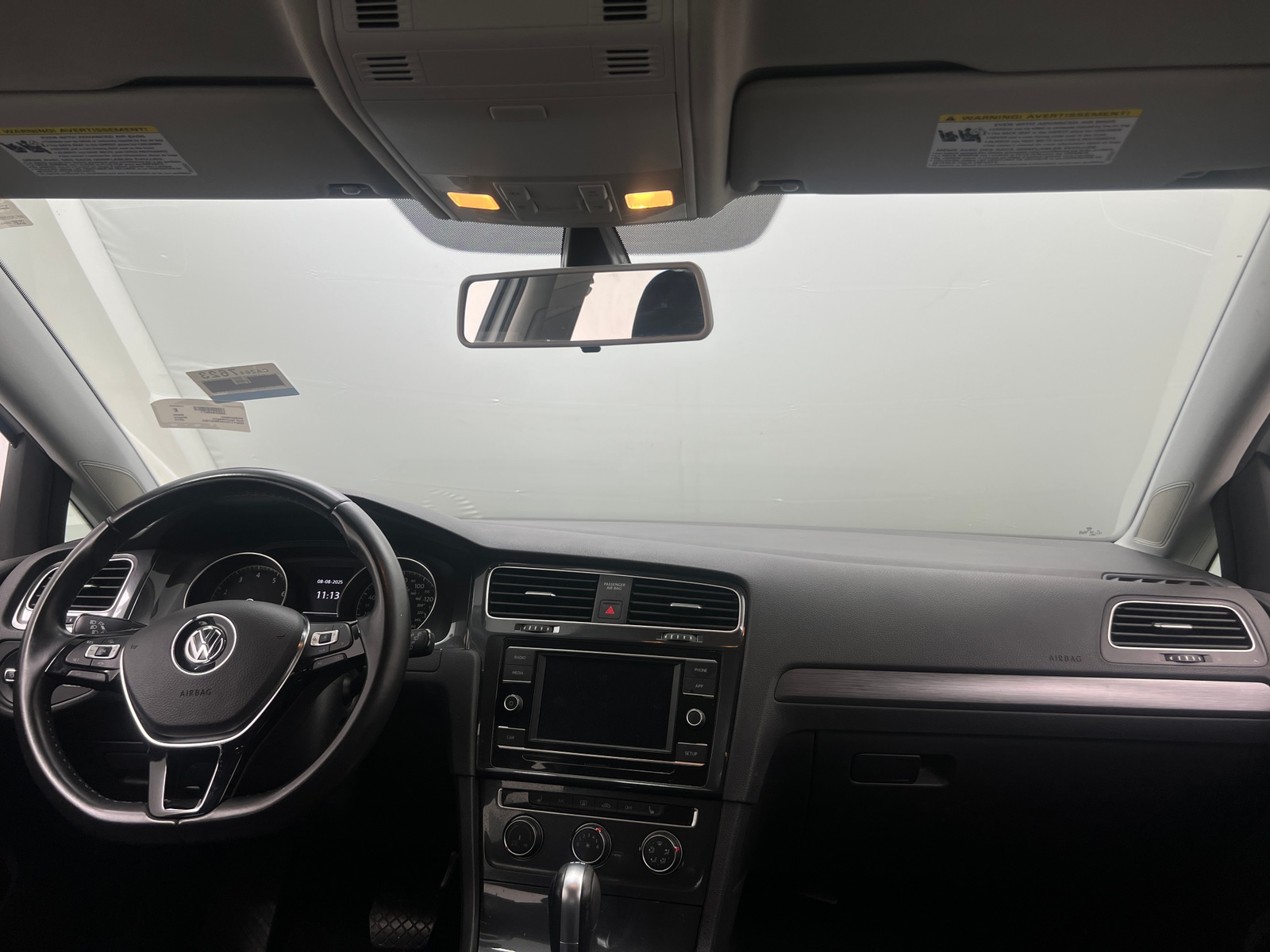 Thumbnail: 2019 Volkswagen e-Golf - 3