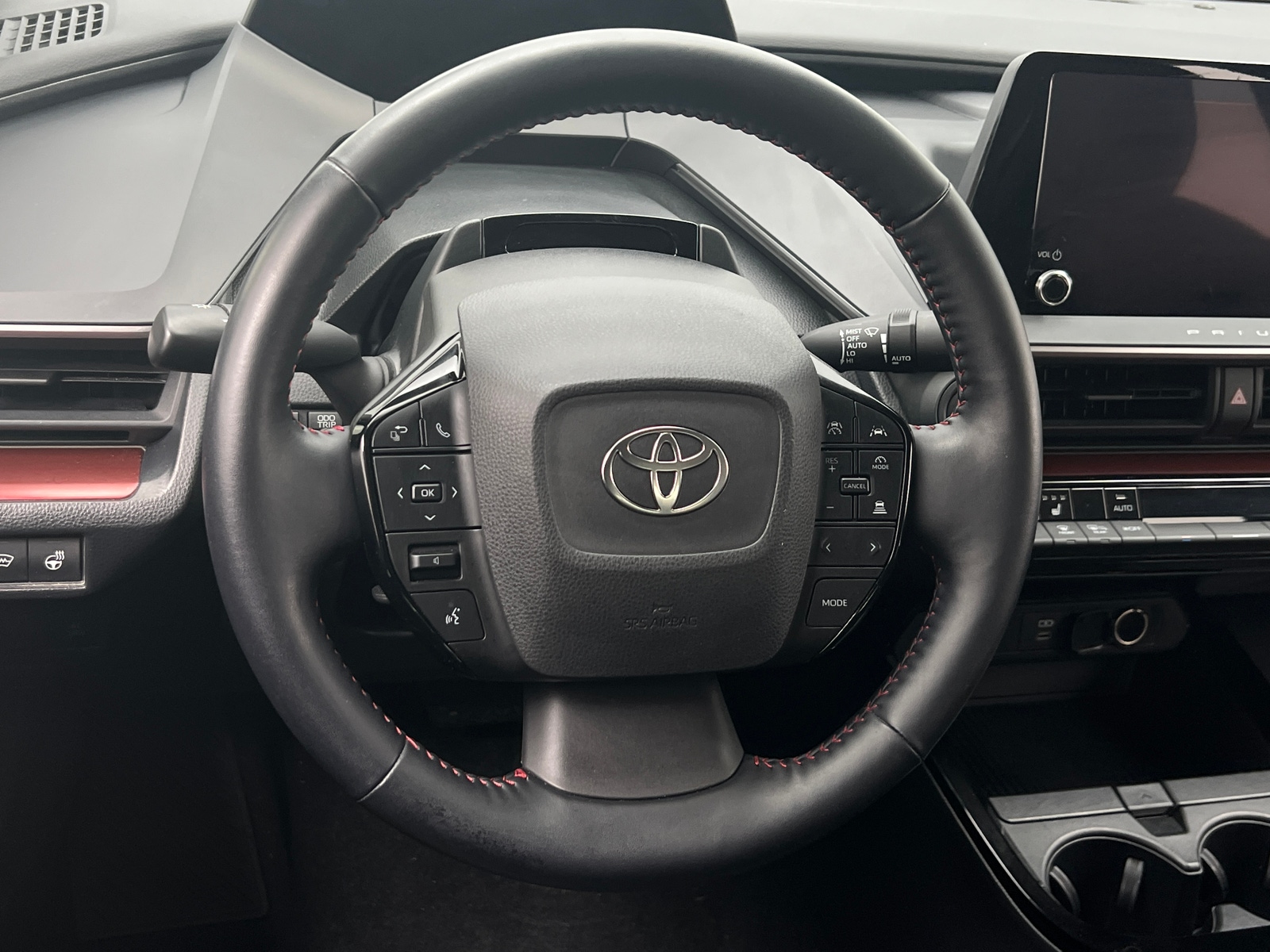 Thumbnail: 2023 Toyota Prius Prime - 4