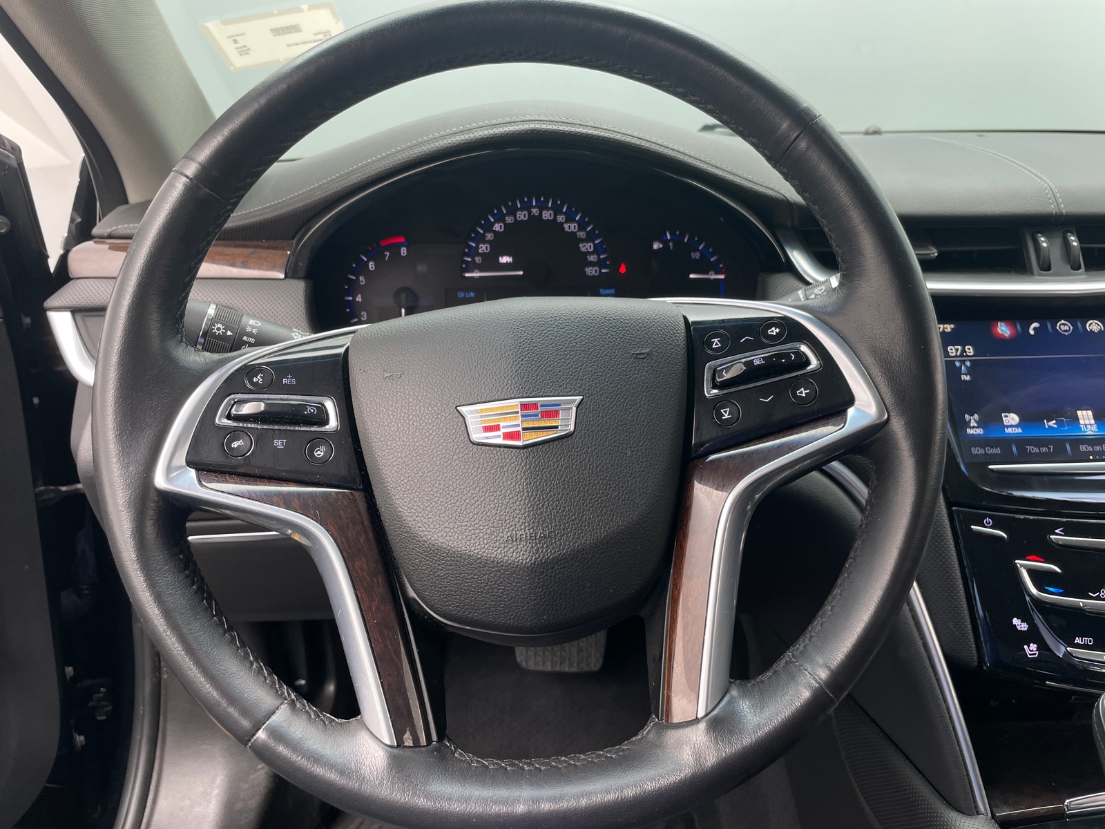 Thumbnail: 2016 Cadillac XTS - 4