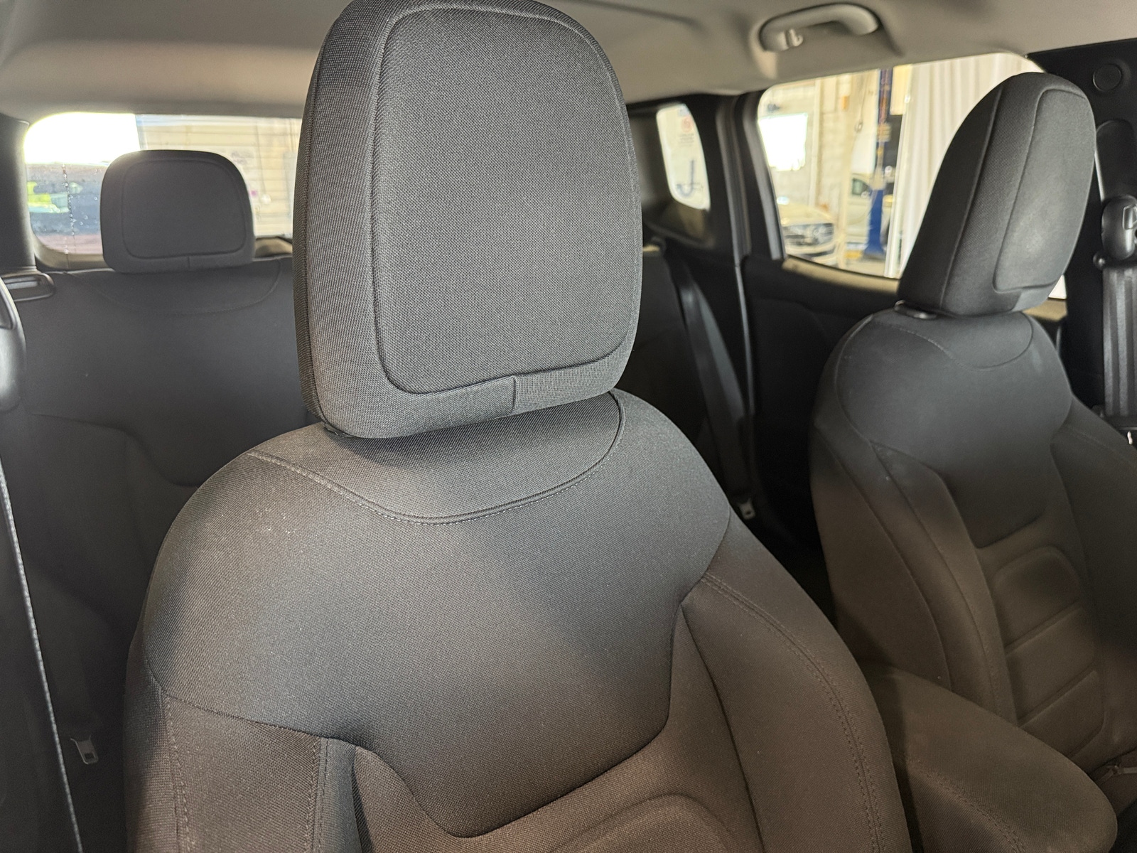 Thumbnail: 2019 Jeep Renegade - 2