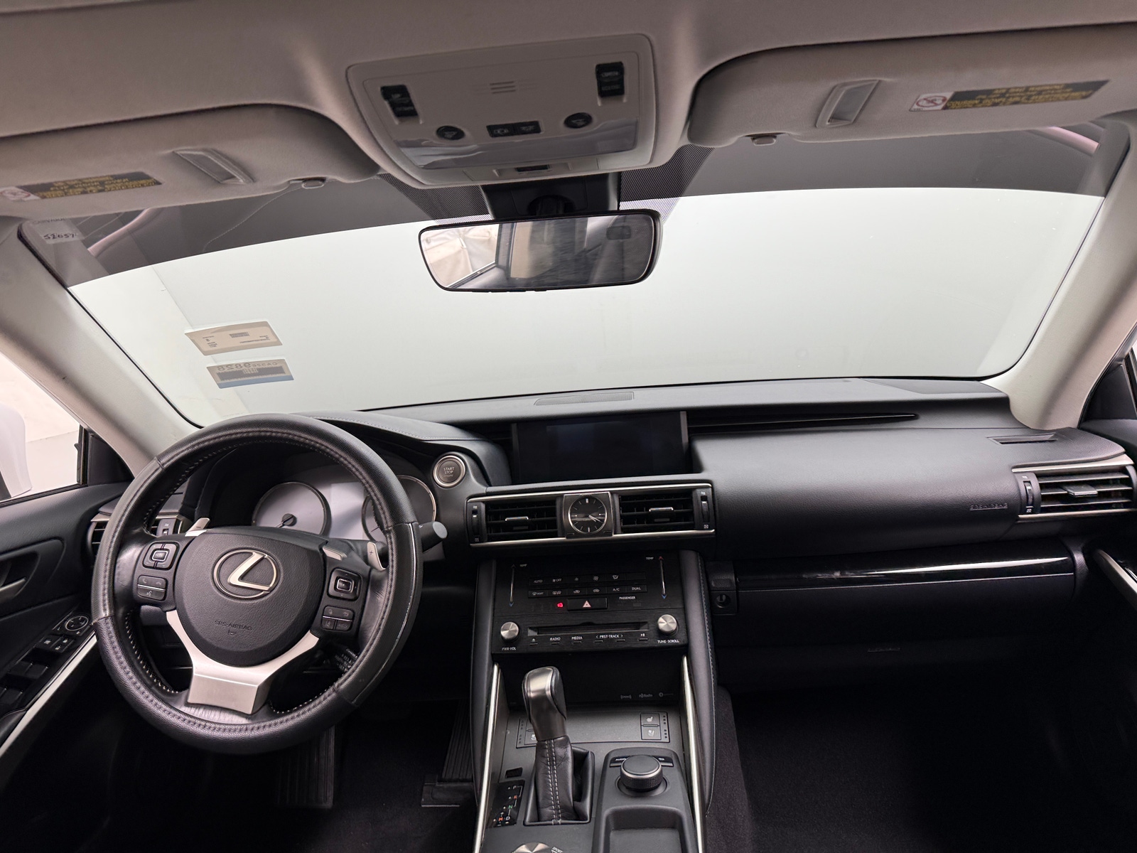 Thumbnail: 2017 Lexus IS - 2