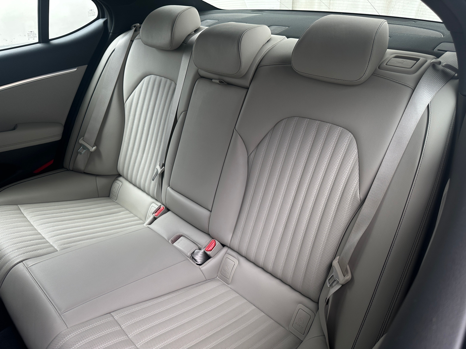 Thumbnail: 2023 Genesis G70 - 5